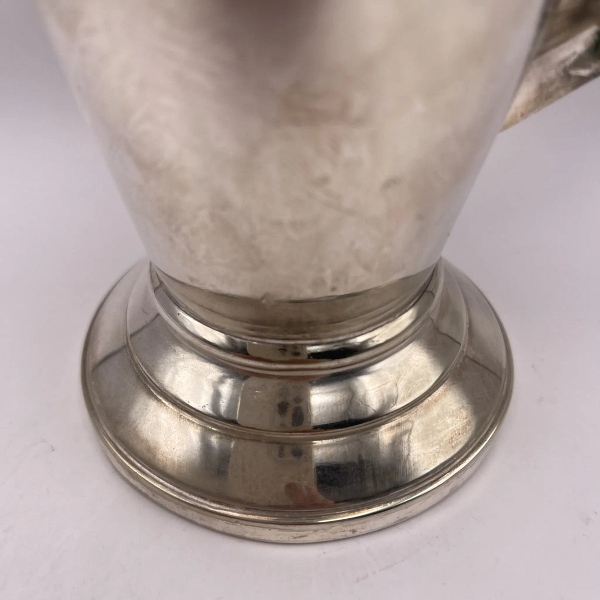 KAVIN / Coffee pot / Art Deco style / 1920s-1940s / Silver plate (silver plated) / England / Art Deco form, heat-resistant resin handle / [Vintage]