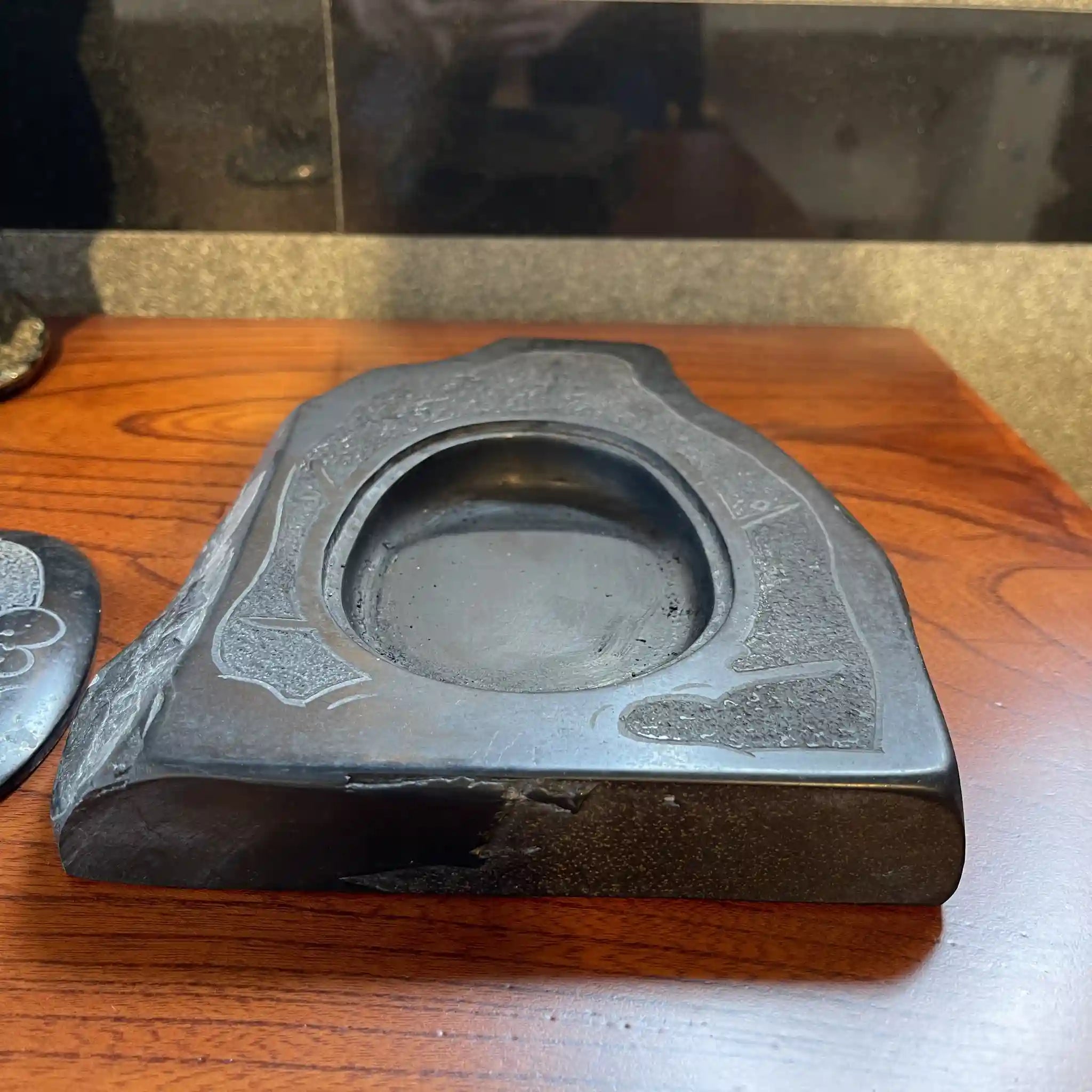 【骨董品】 那智黒硯 / 和歌山県熊野地方 特産品 / 天然石 / 日本 / 那智黒石