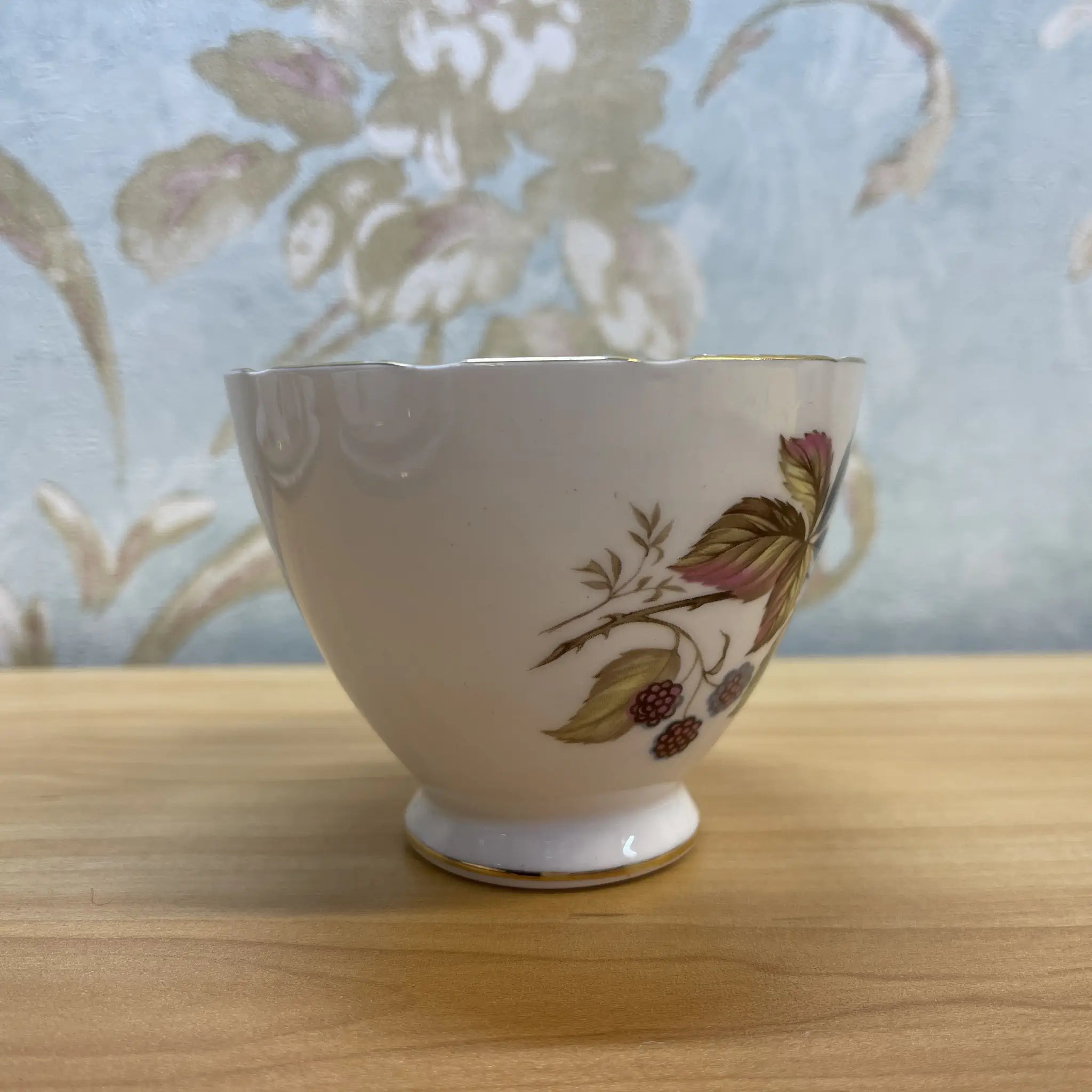 [Vintage] Trio (C&S + dessert plate) 2P