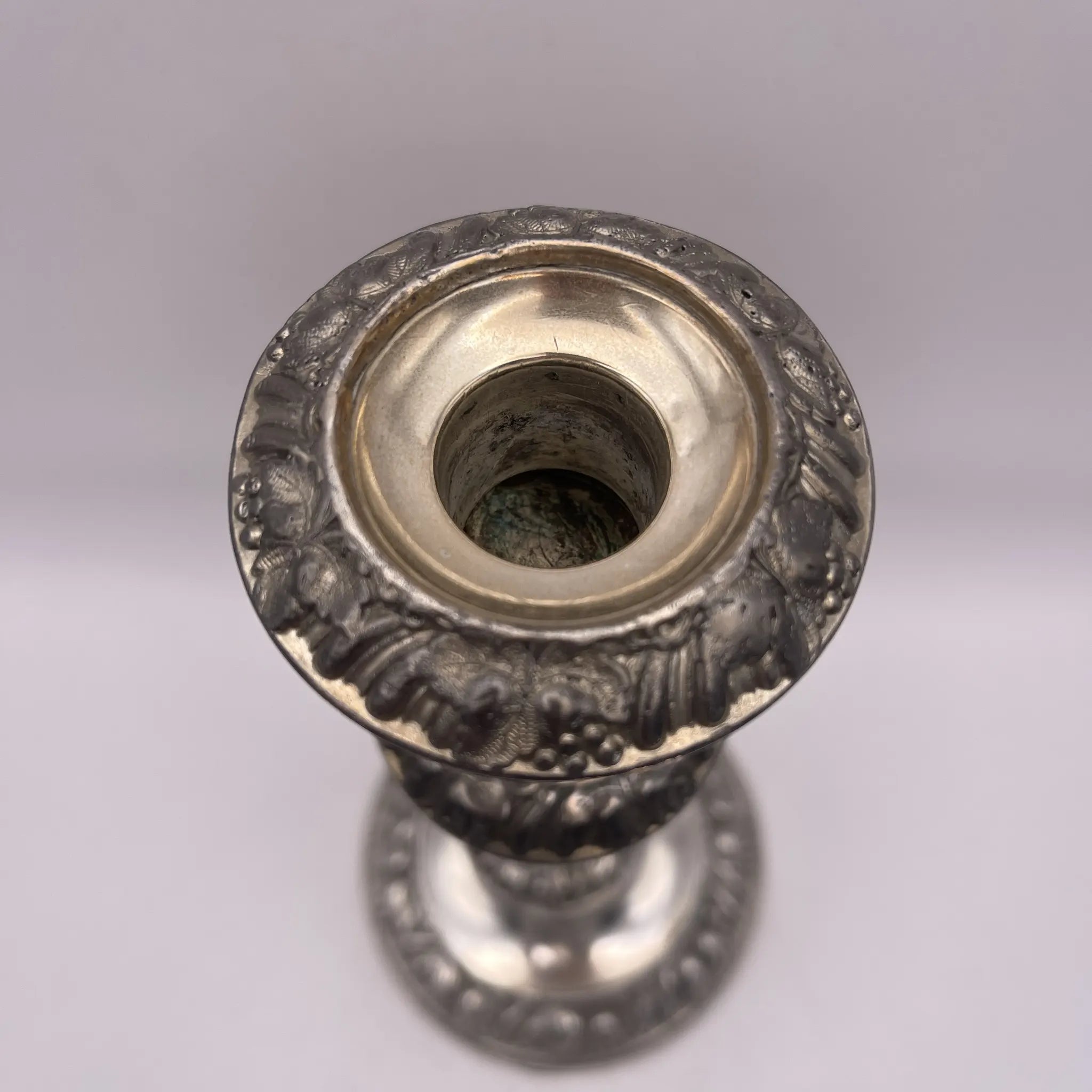 Vintage Candlestick / Silver Plated / England / Gudruning, Neoclassical