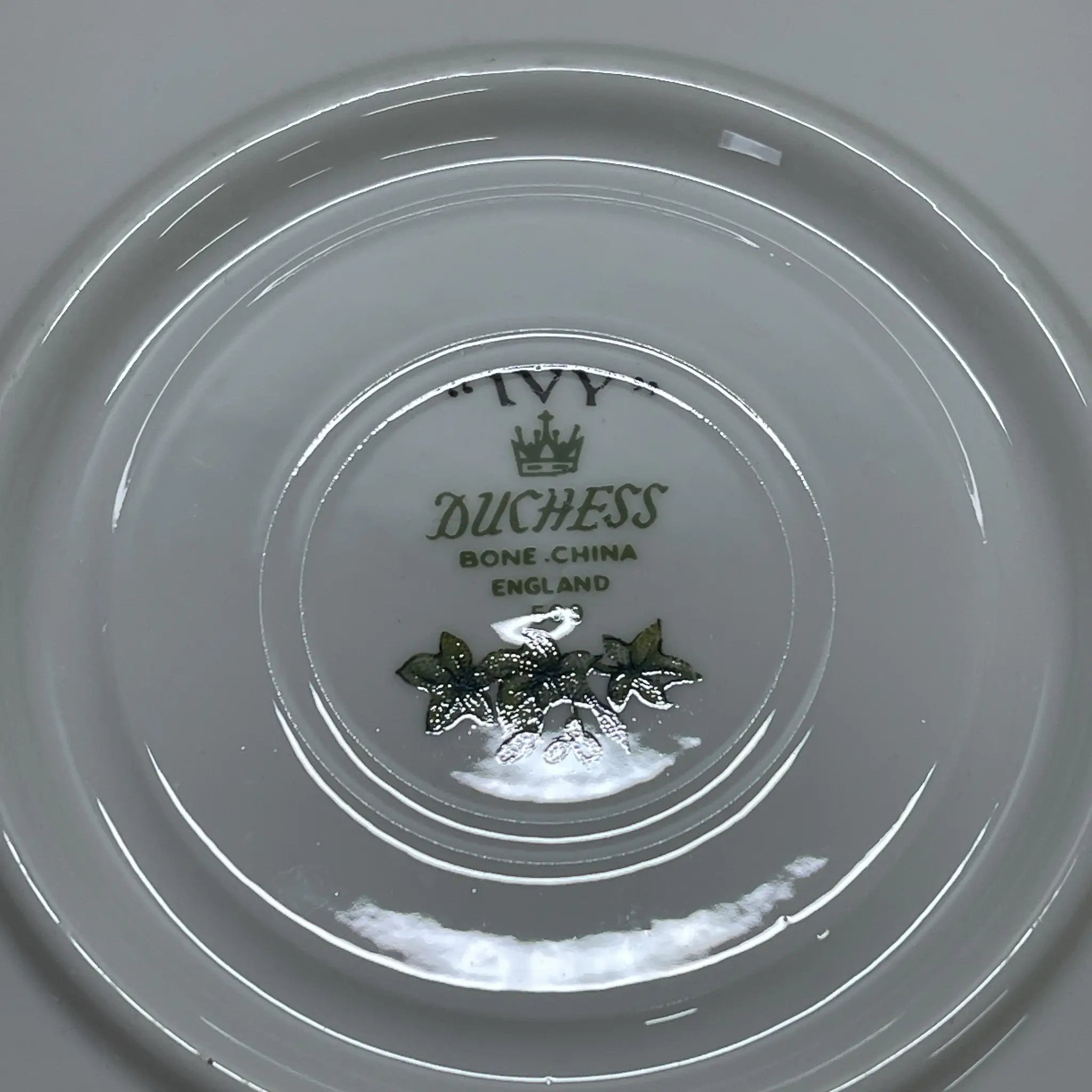 [Vintage] Trio (C&S + dessert plate) + dessert plate 2P