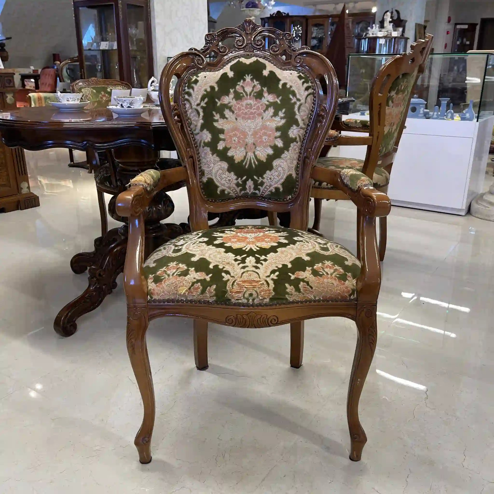 【リユース】 アンティーク調アームチェア / イタリア / 金華山織り