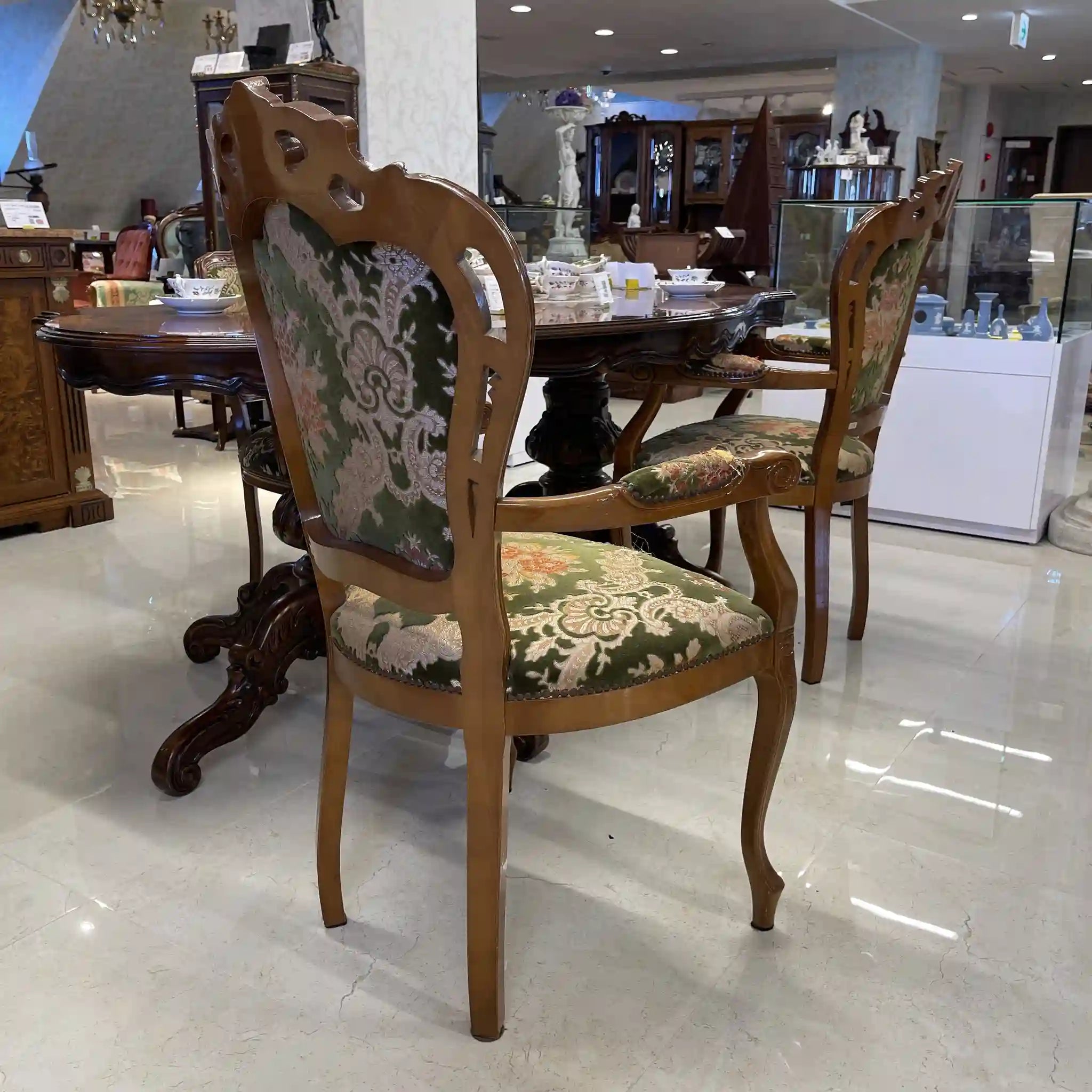 【リユース】 アンティーク調アームチェア / イタリア / 金華山織り