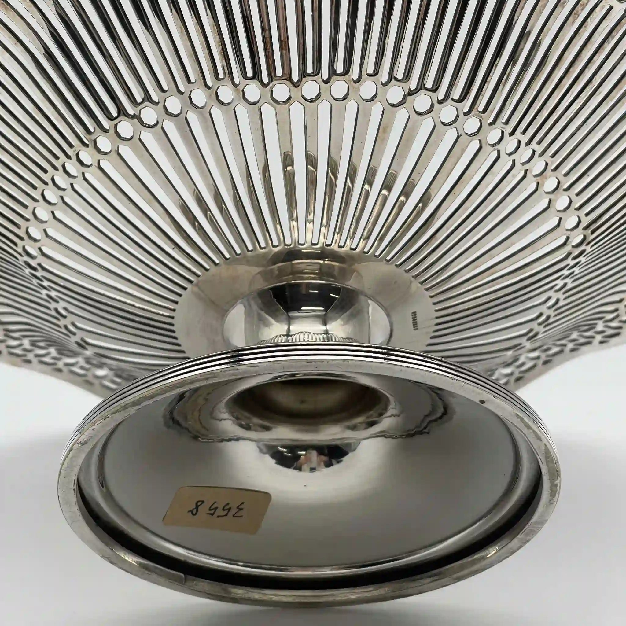 Vintage Compote / Roberts &amp; Belk / Early 1900s / Silver-plated / England / Openwork (pierced) and scalloped edges