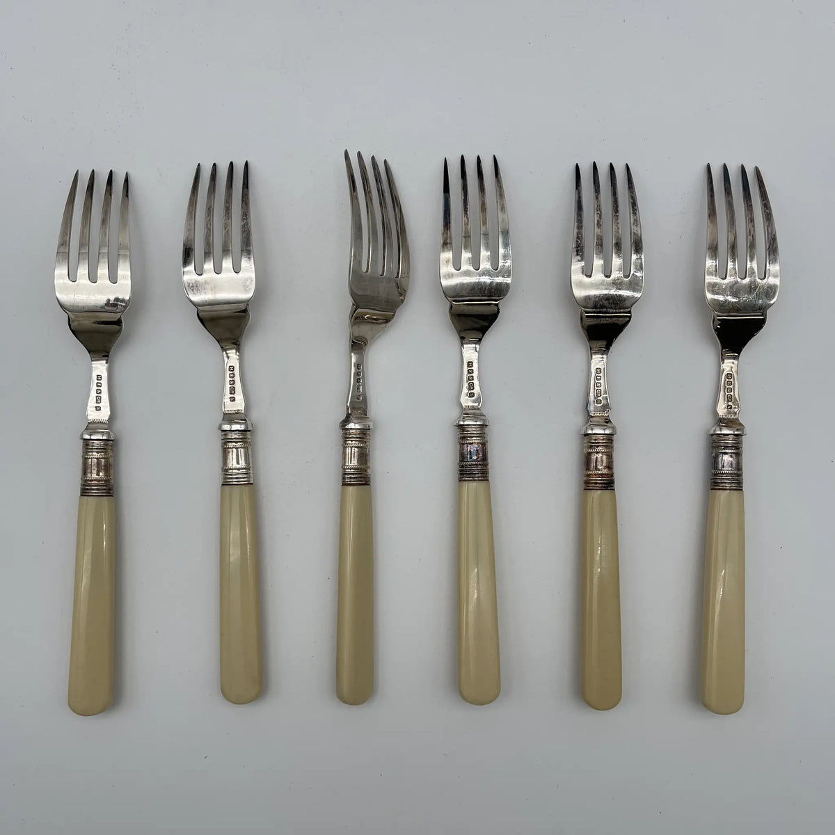 Harrison Fisher & Co（哈里森费舍尔）/餐具套装/ 1900年~ 1920年左右/银板（镀银）/英国/ 象牙色手柄，蚀刻/[复古]