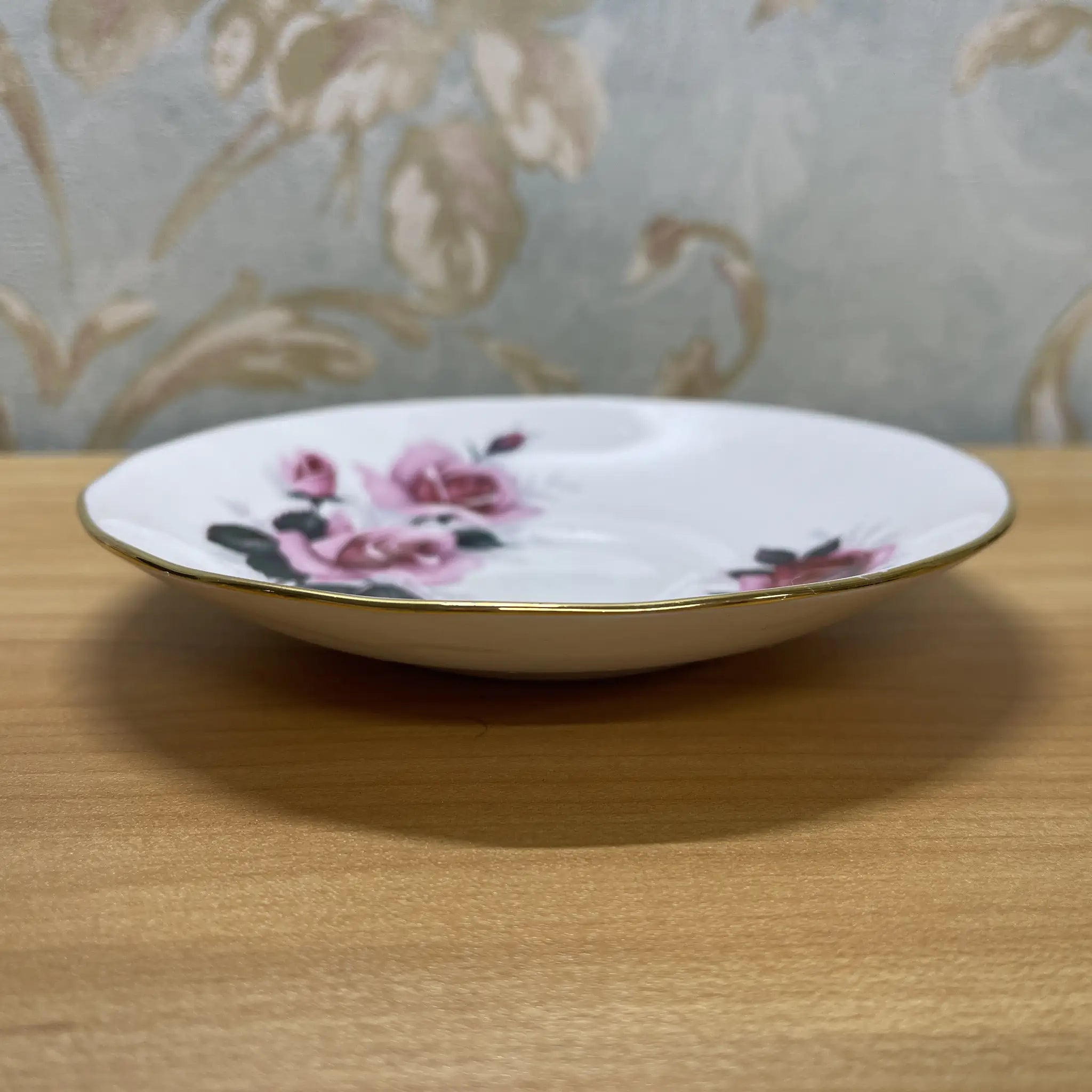 [Vintage] Trio (C&S + dessert plate) 2P