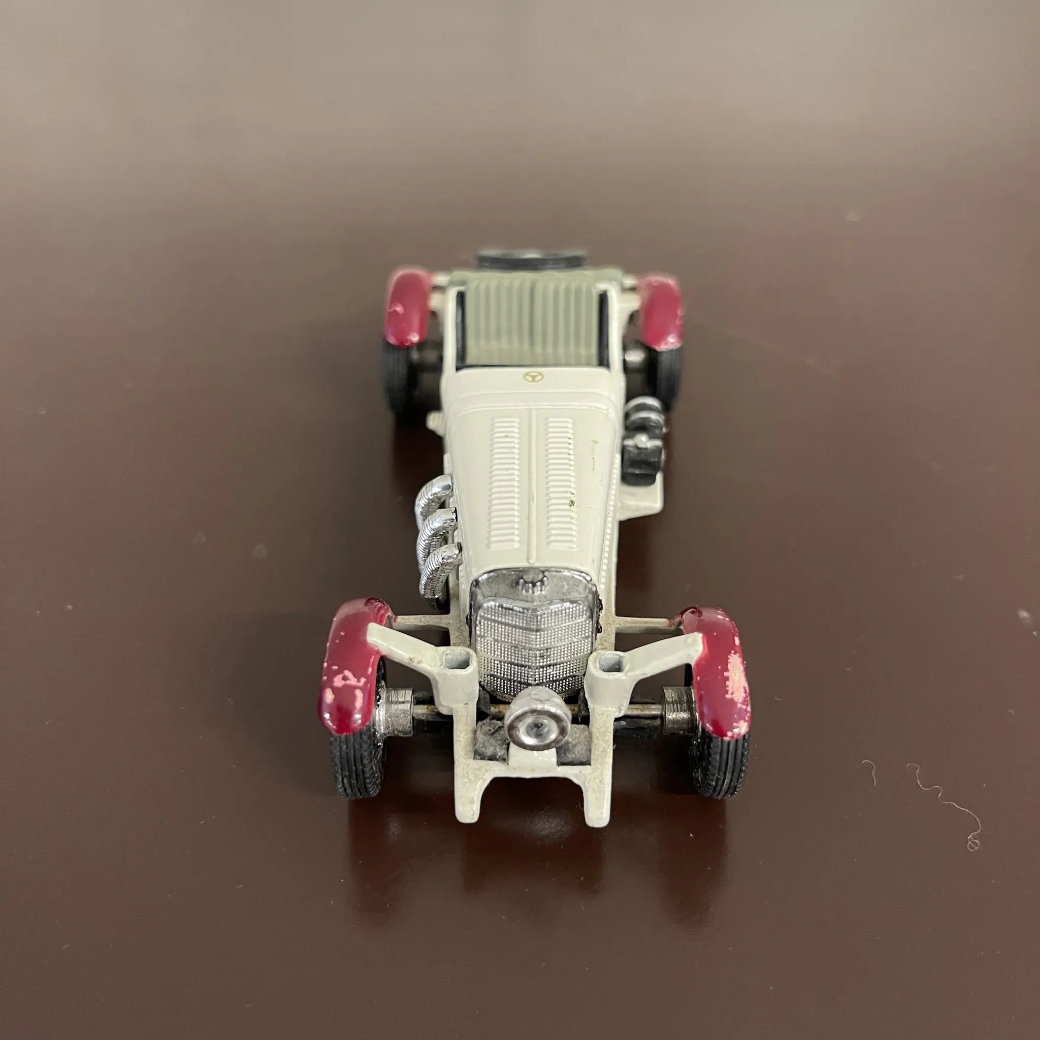 [Vintage] Vintage Diecast Car / Mercedes SSKL 1/43 / UK