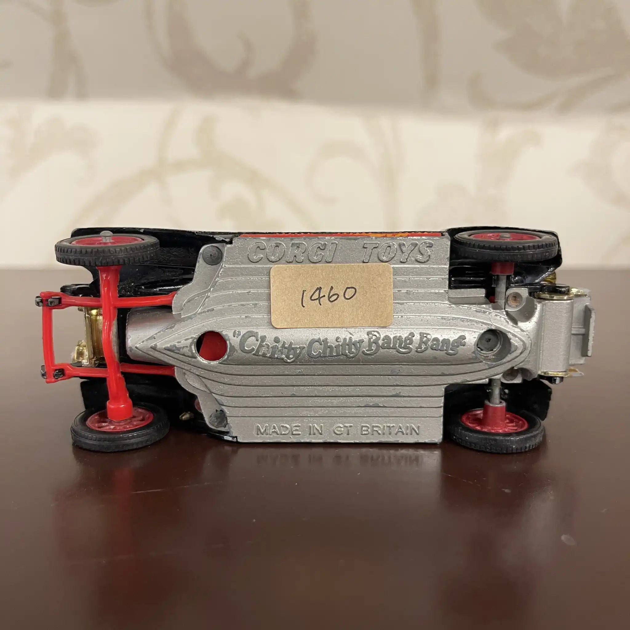 [Vintage] Mini car / Tin / Luxury design, craftsmanship, classic car homage
