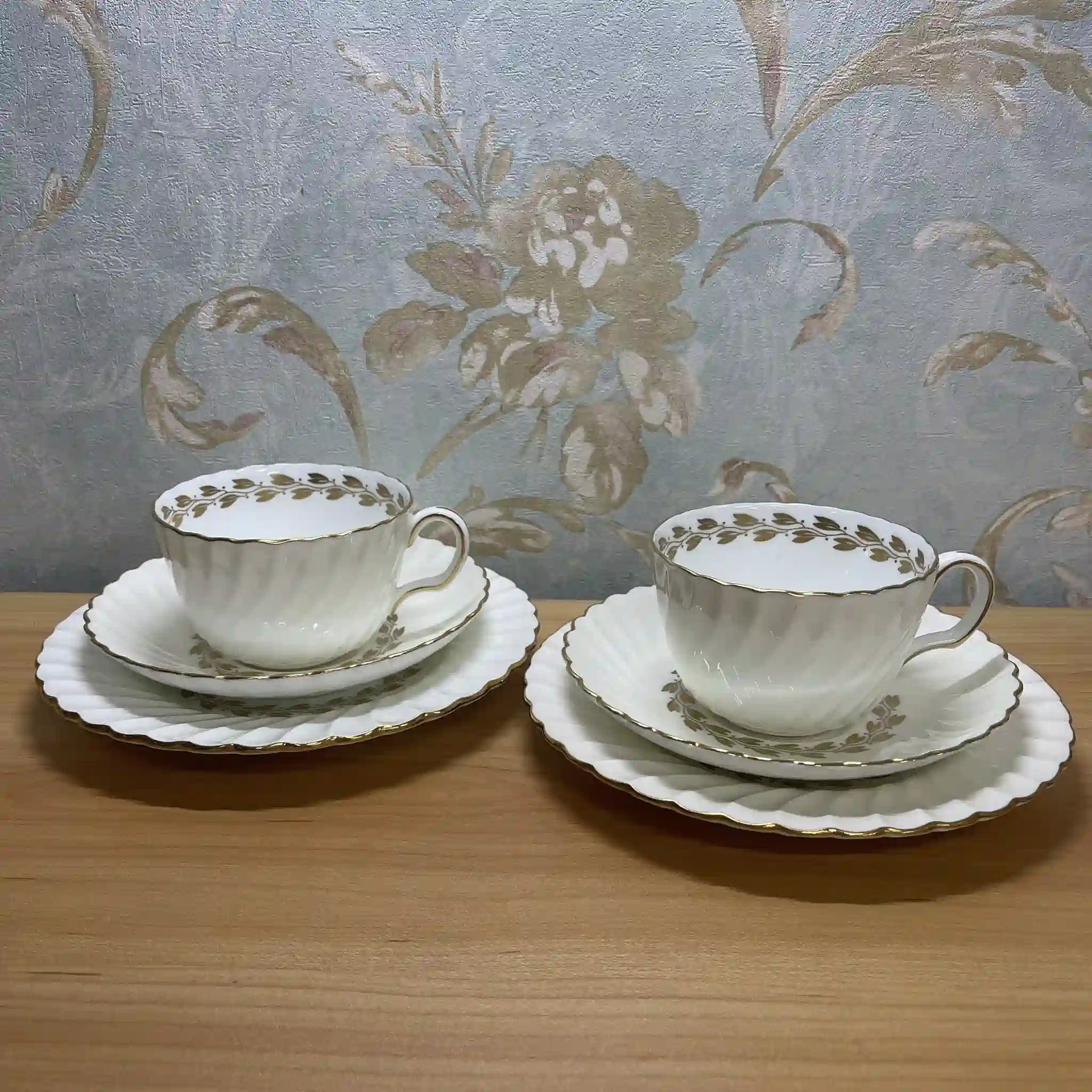 MINTON(ミントン) / トリオ(C&S+デザートプレート)2P / 1900s MINTON(ミントン) / トリオ(C&S+デザートプレート)2P / 1900s