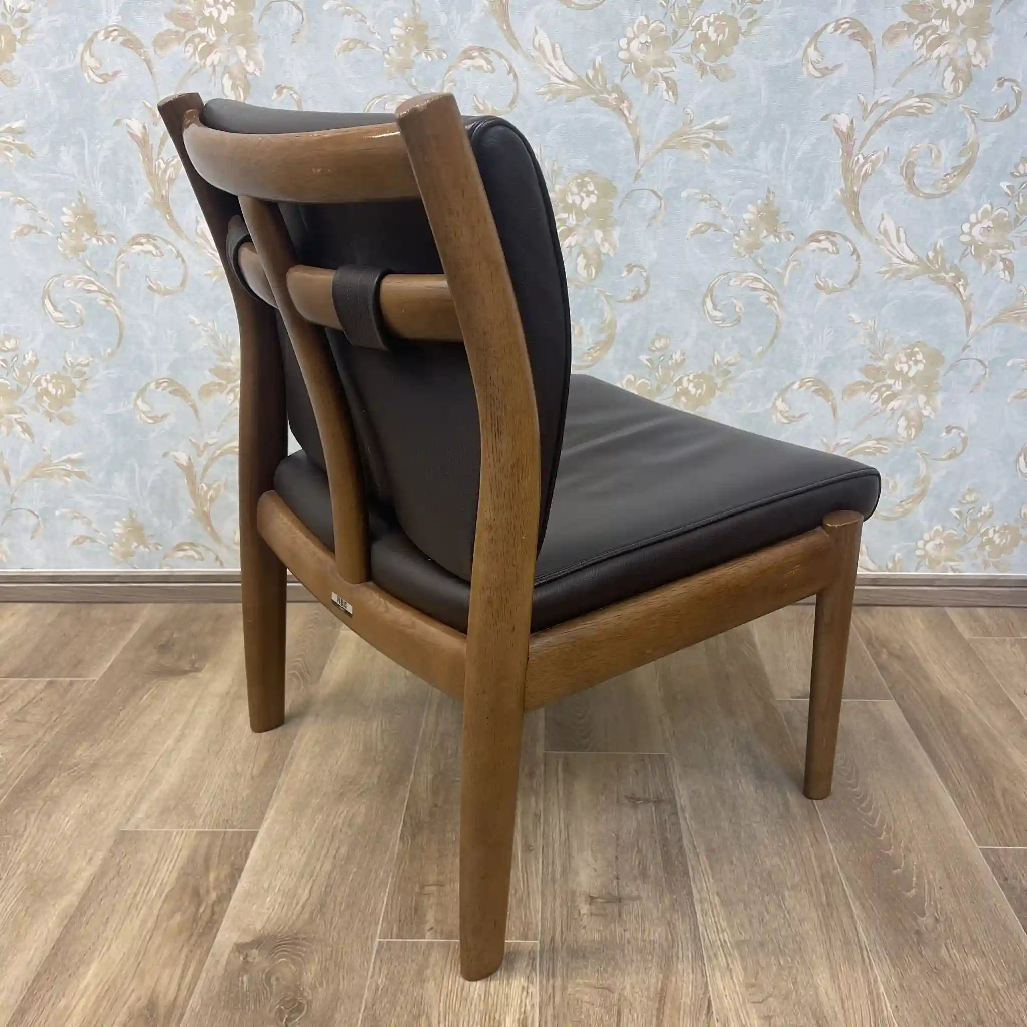 【リユース】 ダイニングセット / 日進木工 / PARAS / 1960年代以降 / オーク / 日本 / 曲木技術,シームレスデザイン,本革仕様