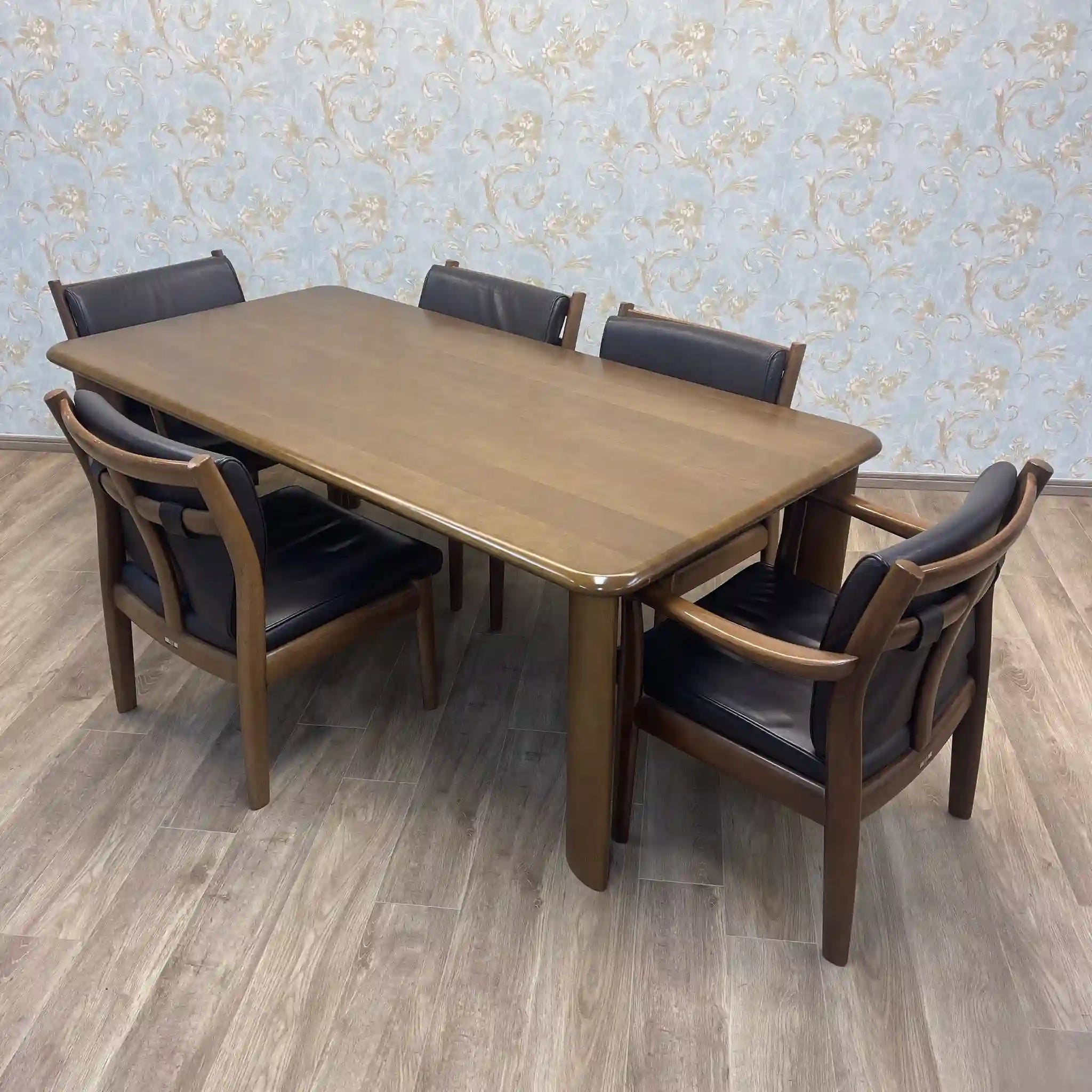 【リユース】 ダイニングセット / 日進木工 / PARAS / 1960年代以降 / オーク / 日本 / 曲木技術,シームレスデザイン,本革仕様