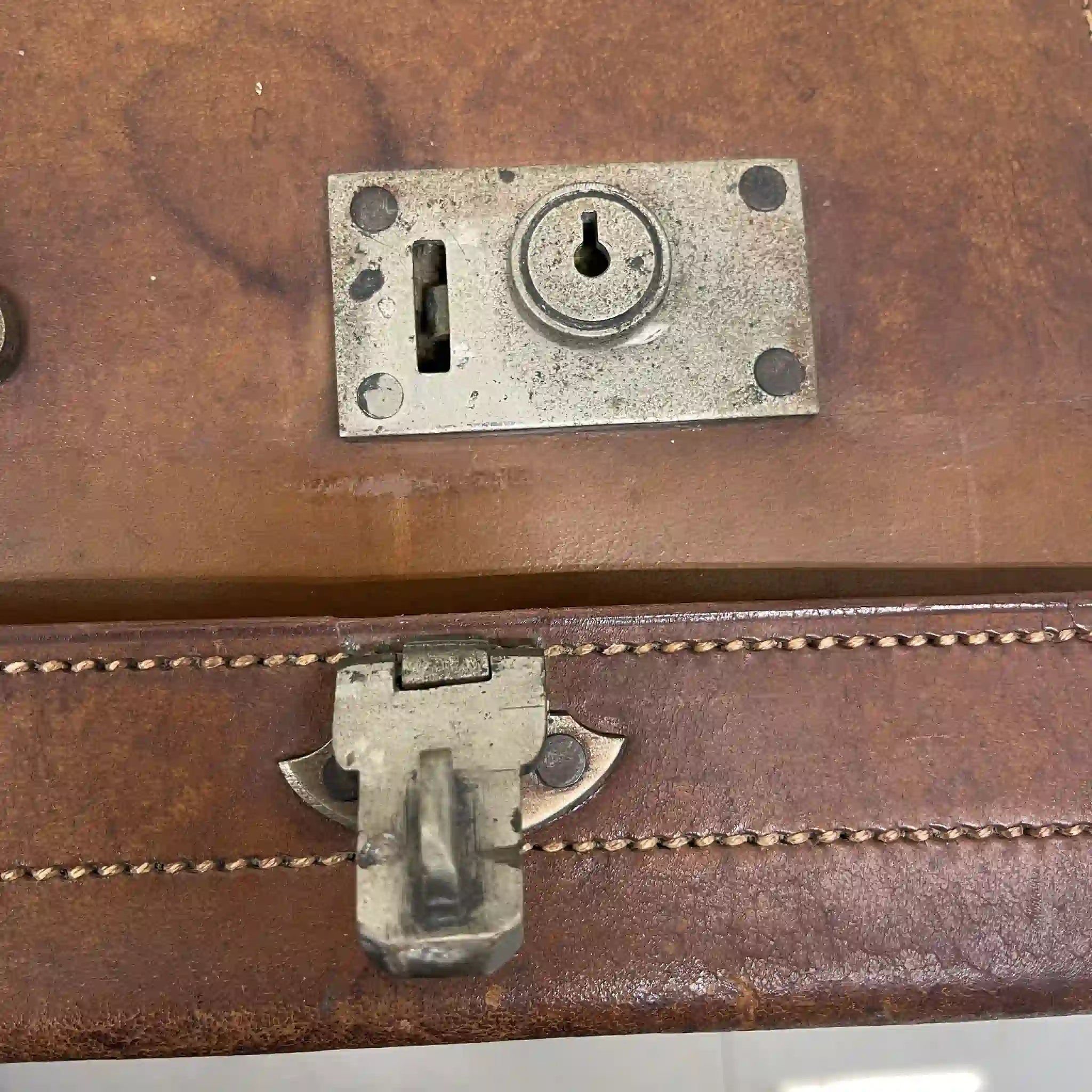 [Vintage] Trunk case