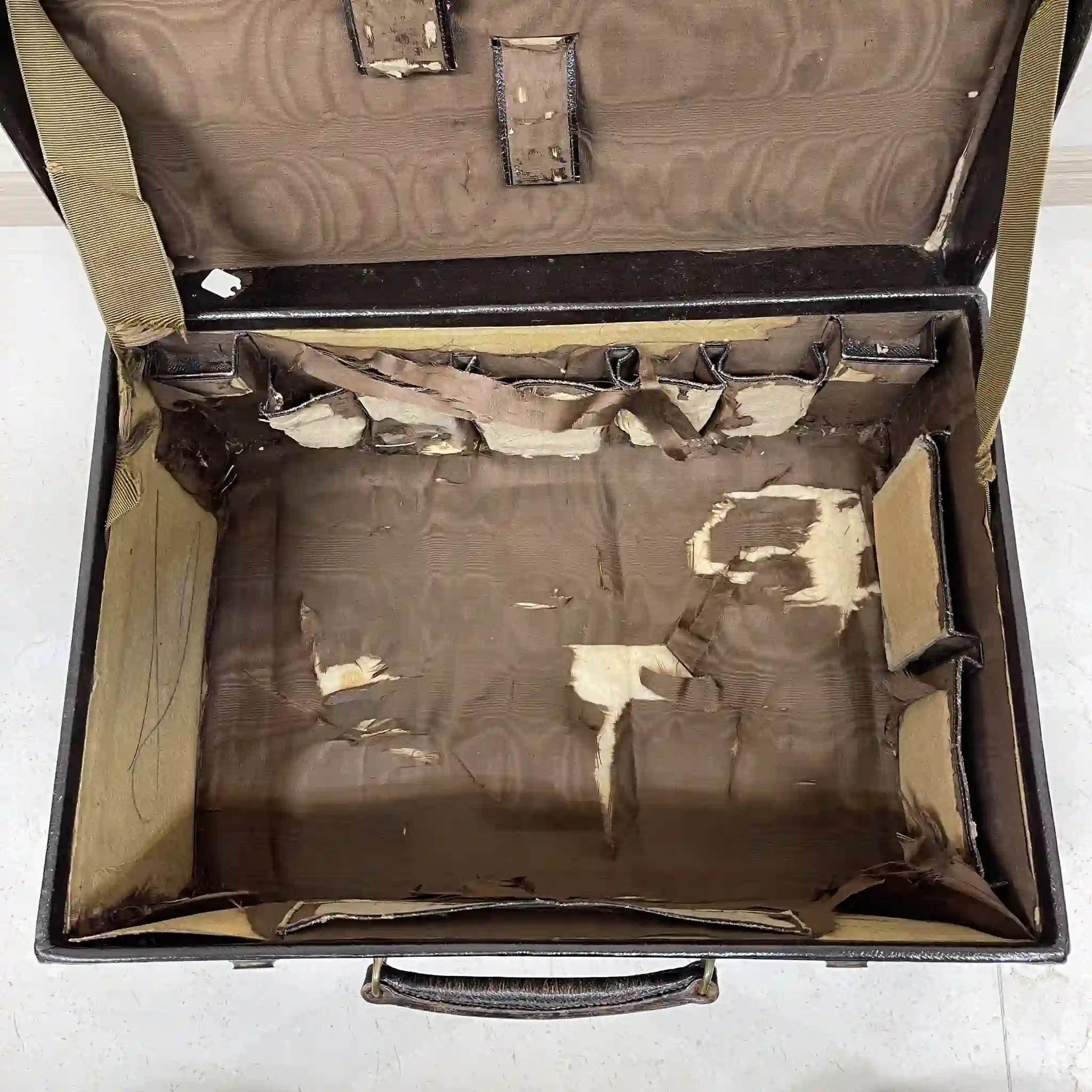 [Vintage] Trunk case
