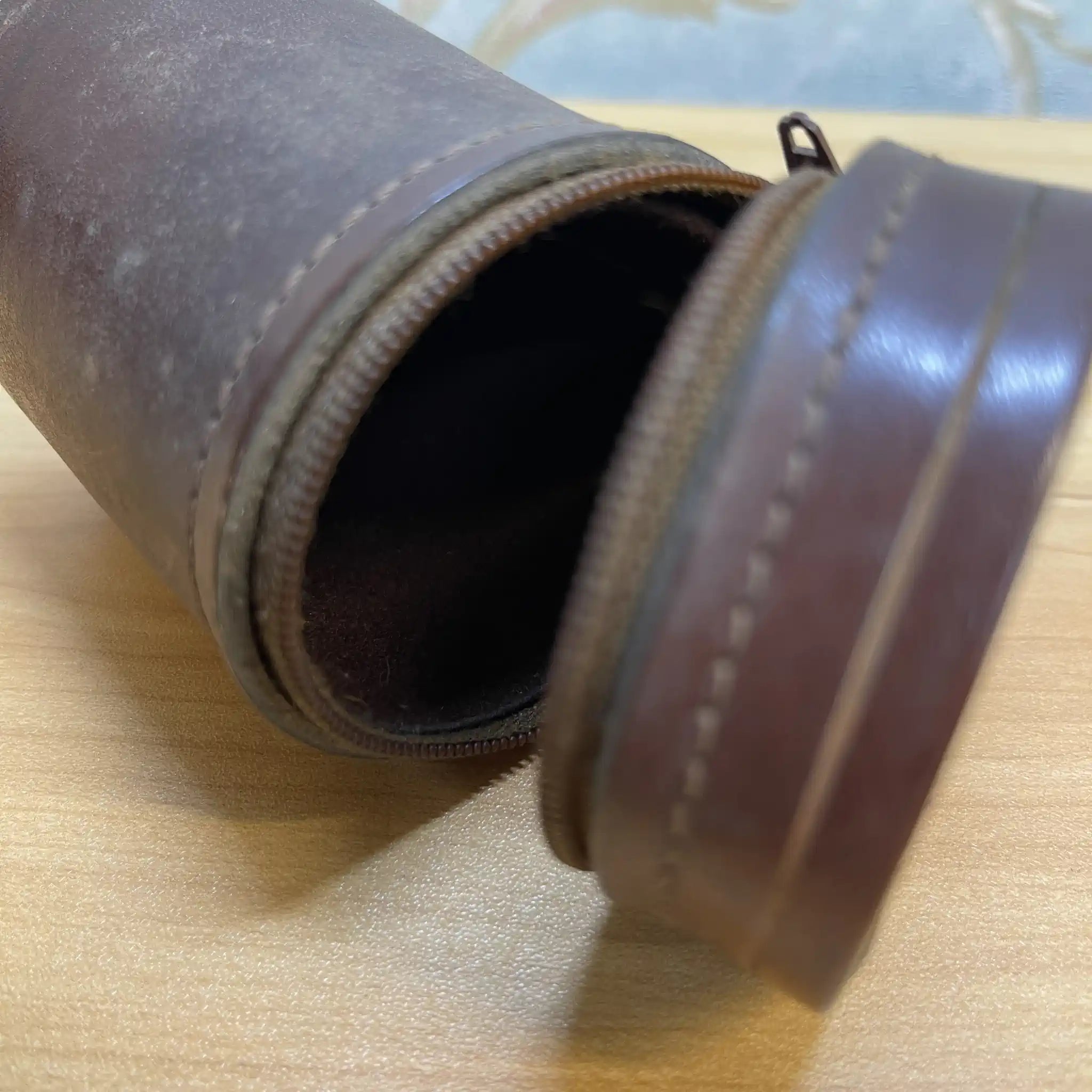 [Vintage] Camera lens case