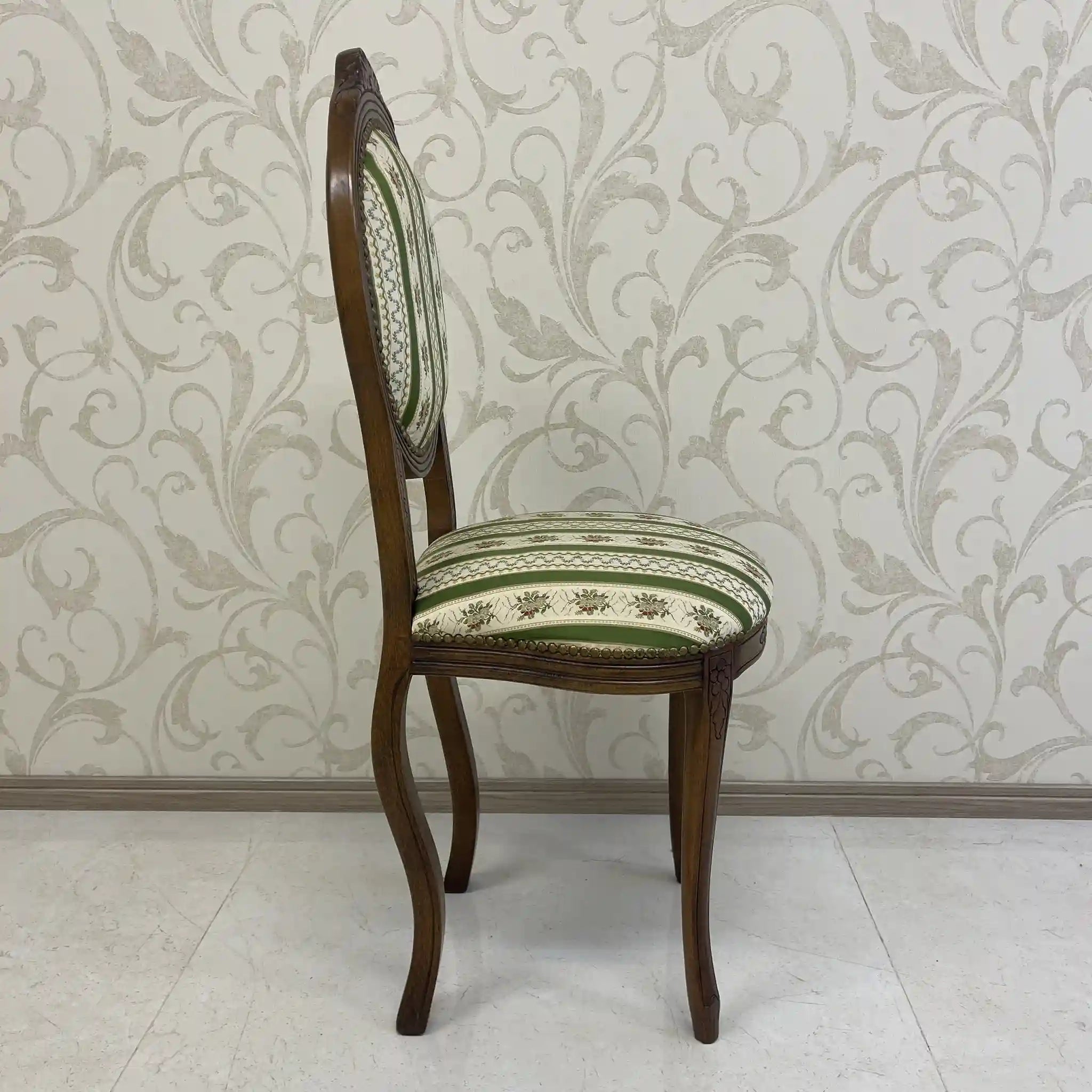 【アンティーク】 ダイニングチェア / ロココ様式（ルイ15世様式） / カブリオールレッグ,ロカイユレリーフ,ジャガード織座面