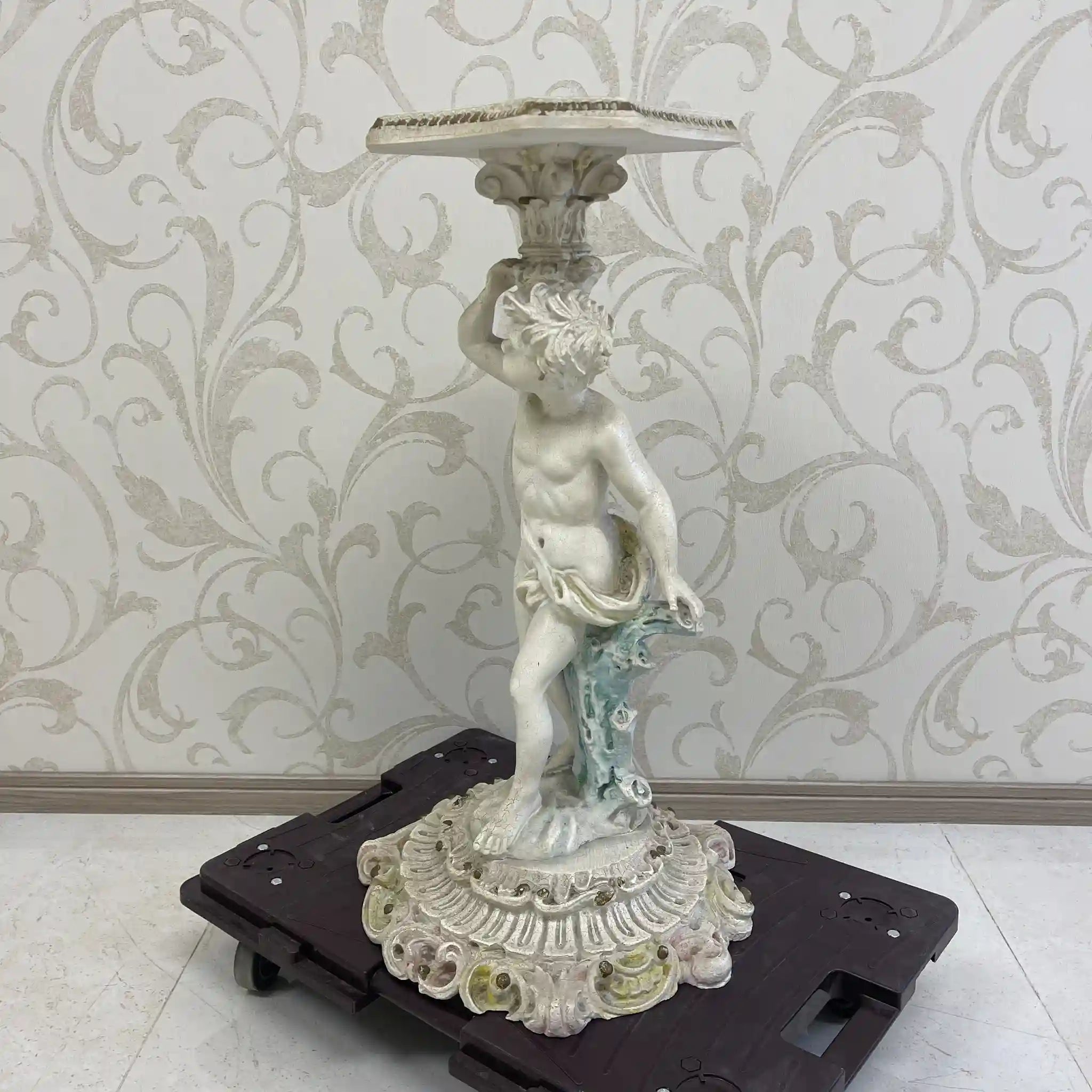 [Vintage] Flower stand / Neo-classical / 20th century / Polystone / Europe / Antique finish, high-definition relief