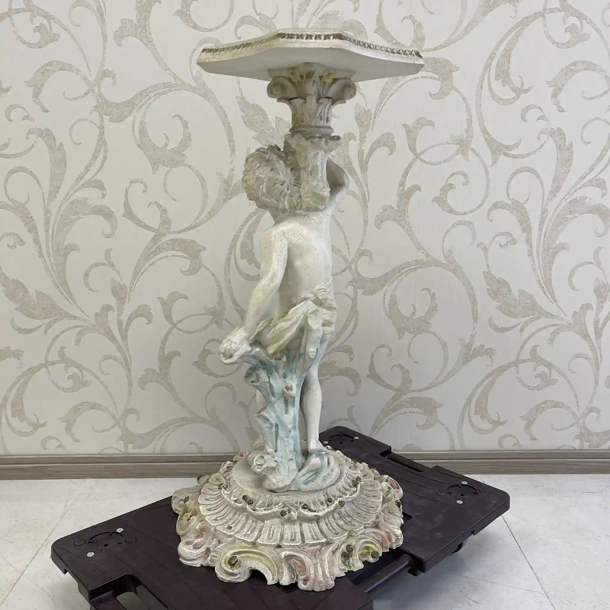 [Vintage] Flower stand / Neo-classical / 20th century / Polystone / Europe / Antique finish, high-definition relief
