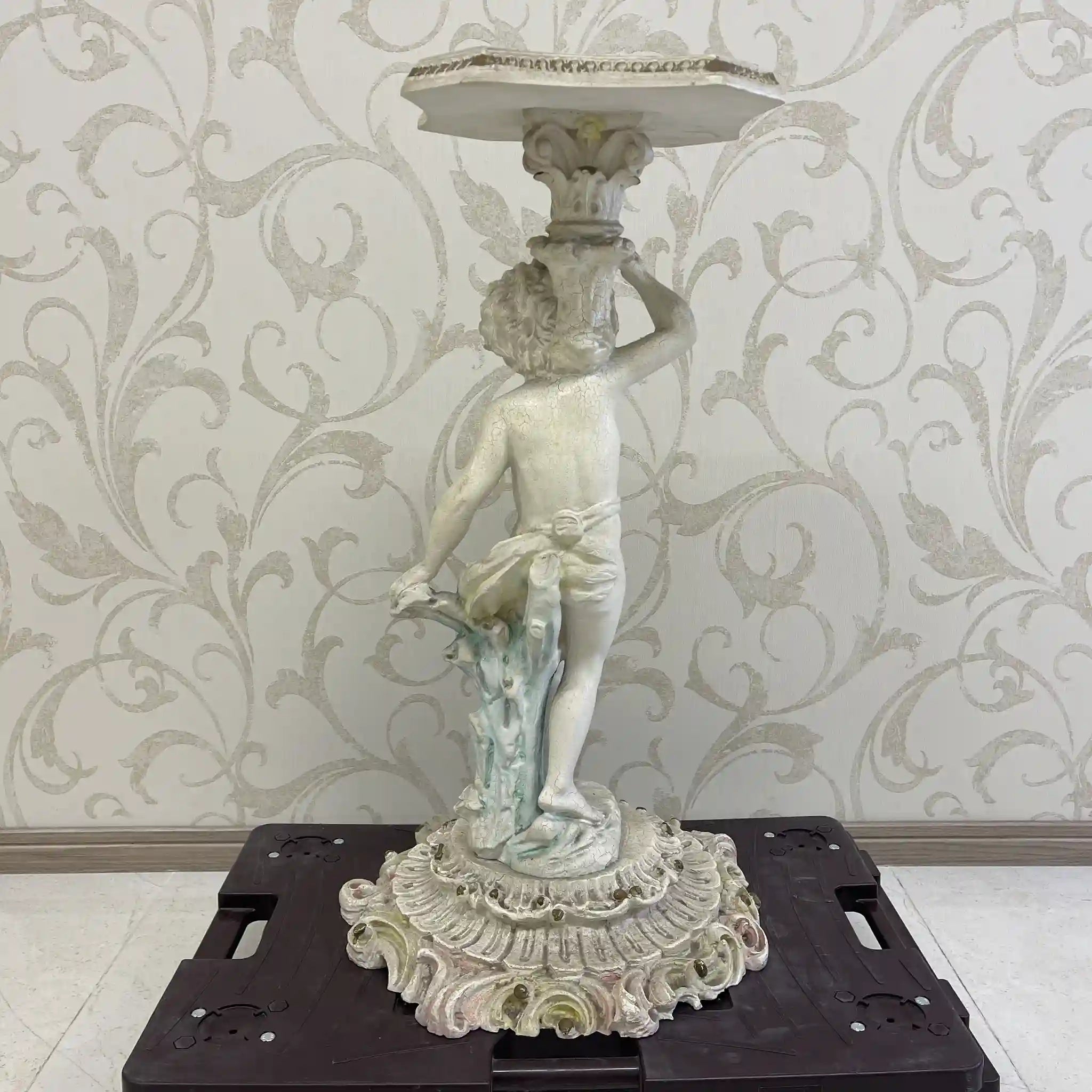 [Vintage] Flower stand / Neo-classical / 20th century / Polystone / Europe / Antique finish, high-definition relief