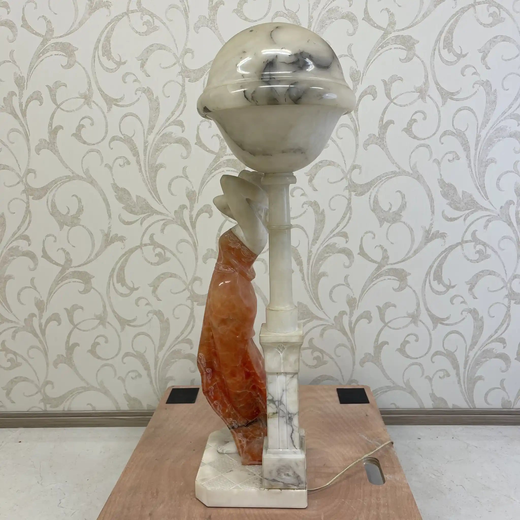 [Vintage] Stone Statue / Venus / 20th Century / Marble / Europe