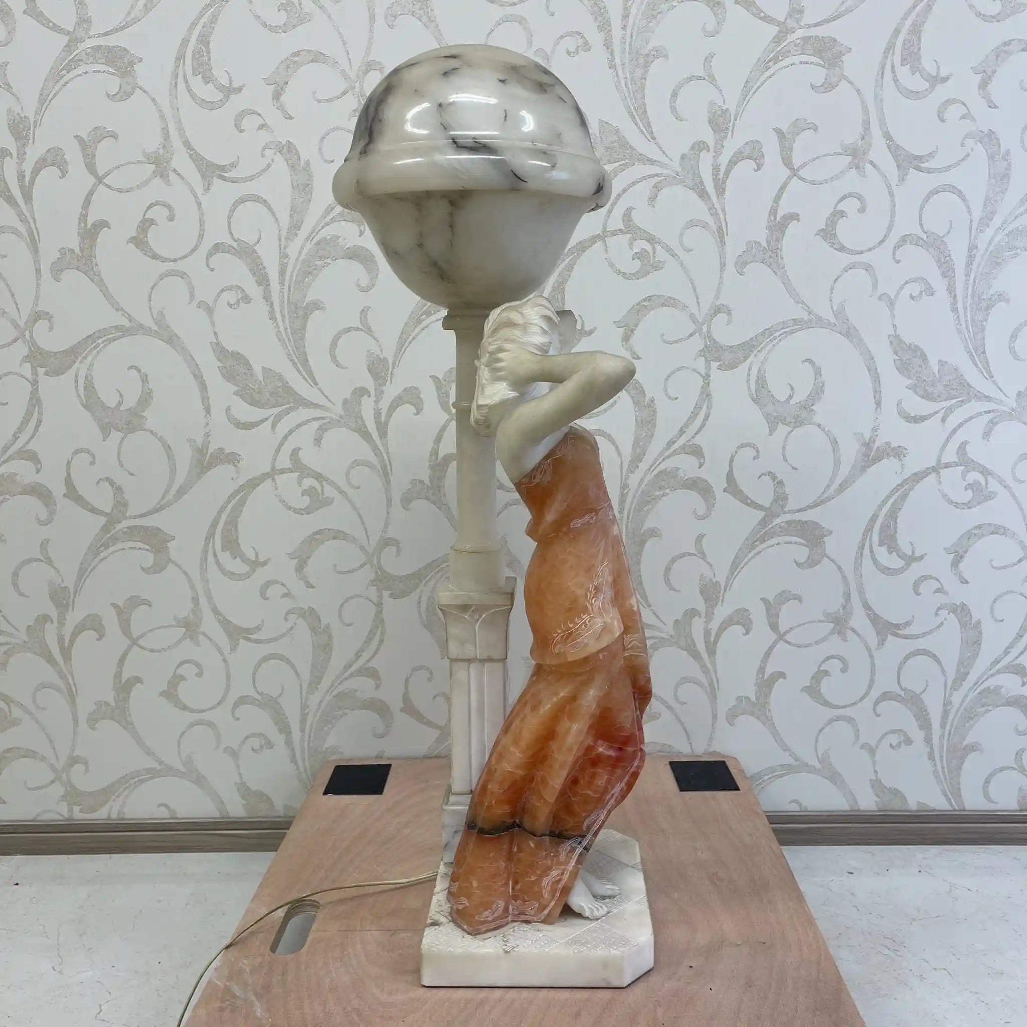 [Vintage] Stone Statue / Venus / 20th Century / Marble / Europe