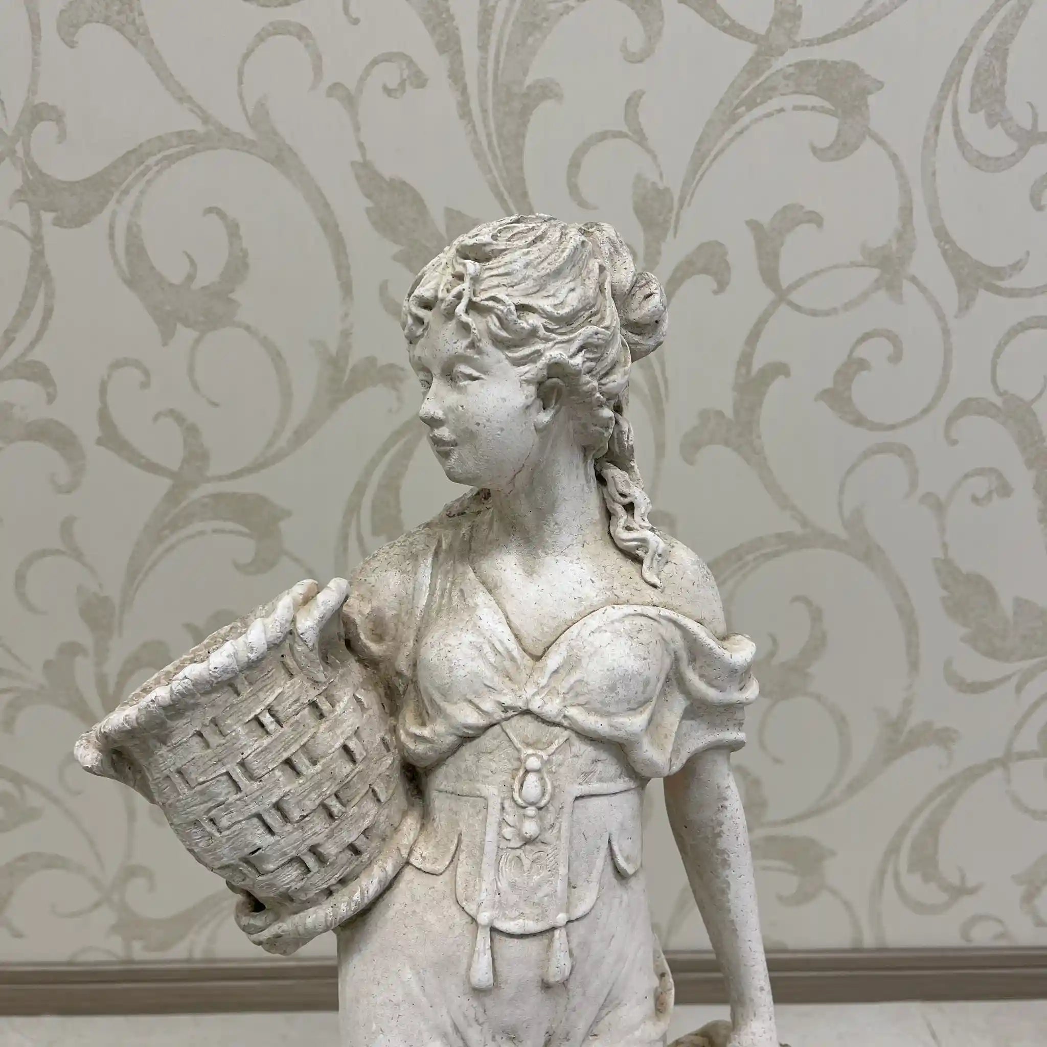 【ビンテージ】 クラシック・ガーデン・スタチュー（西洋石像） / イタリア / レコンスティテュートストーン,古典主義造形,全周彫刻