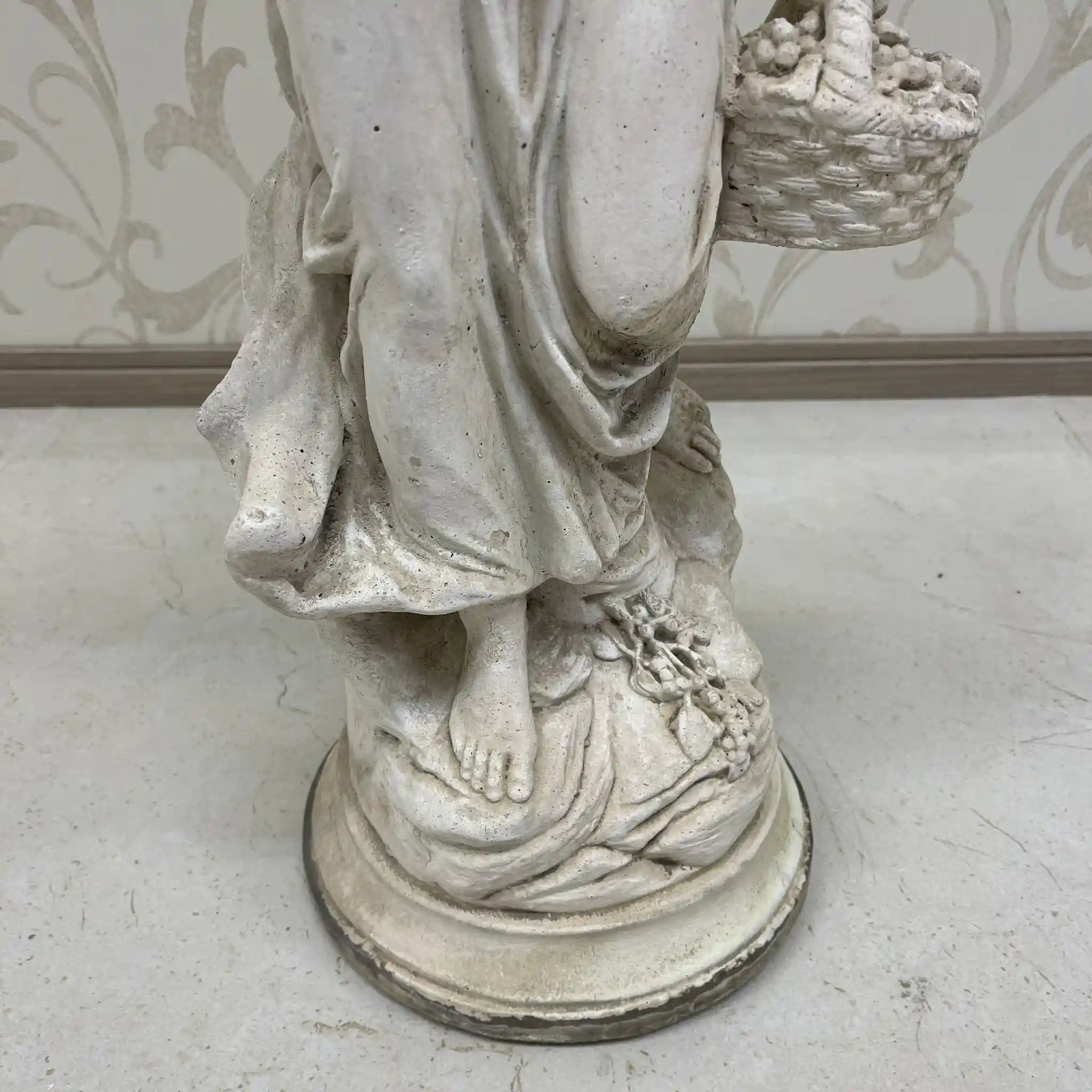 【ビンテージ】 クラシック・ガーデン・スタチュー（西洋石像） / イタリア / レコンスティテュートストーン,古典主義造形,全周彫刻