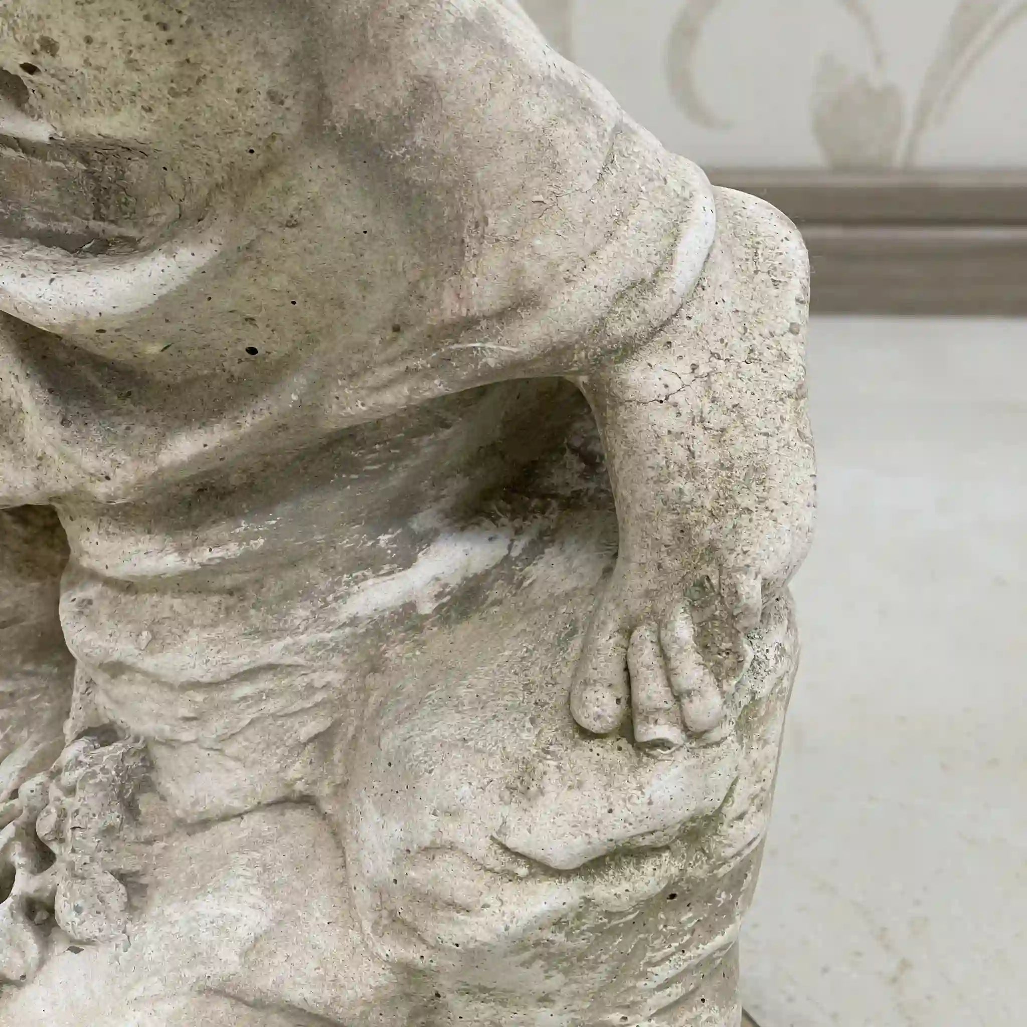 【ビンテージ】 クラシック・ガーデン・スタチュー（西洋石像） / イタリア / レコンスティテュートストーン,古典主義造形,全周彫刻