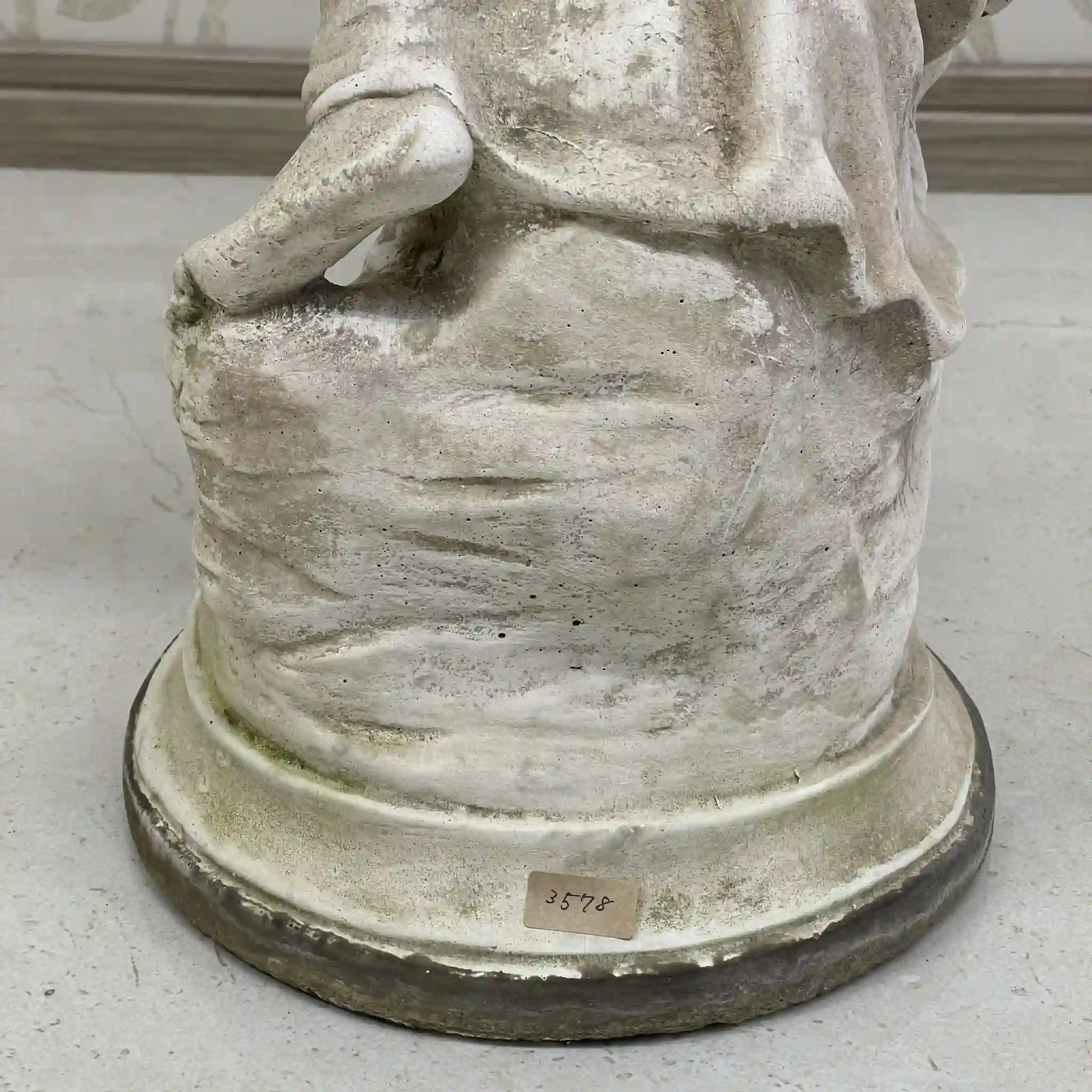 【ビンテージ】 クラシック・ガーデン・スタチュー（西洋石像） / イタリア / レコンスティテュートストーン,古典主義造形,全周彫刻