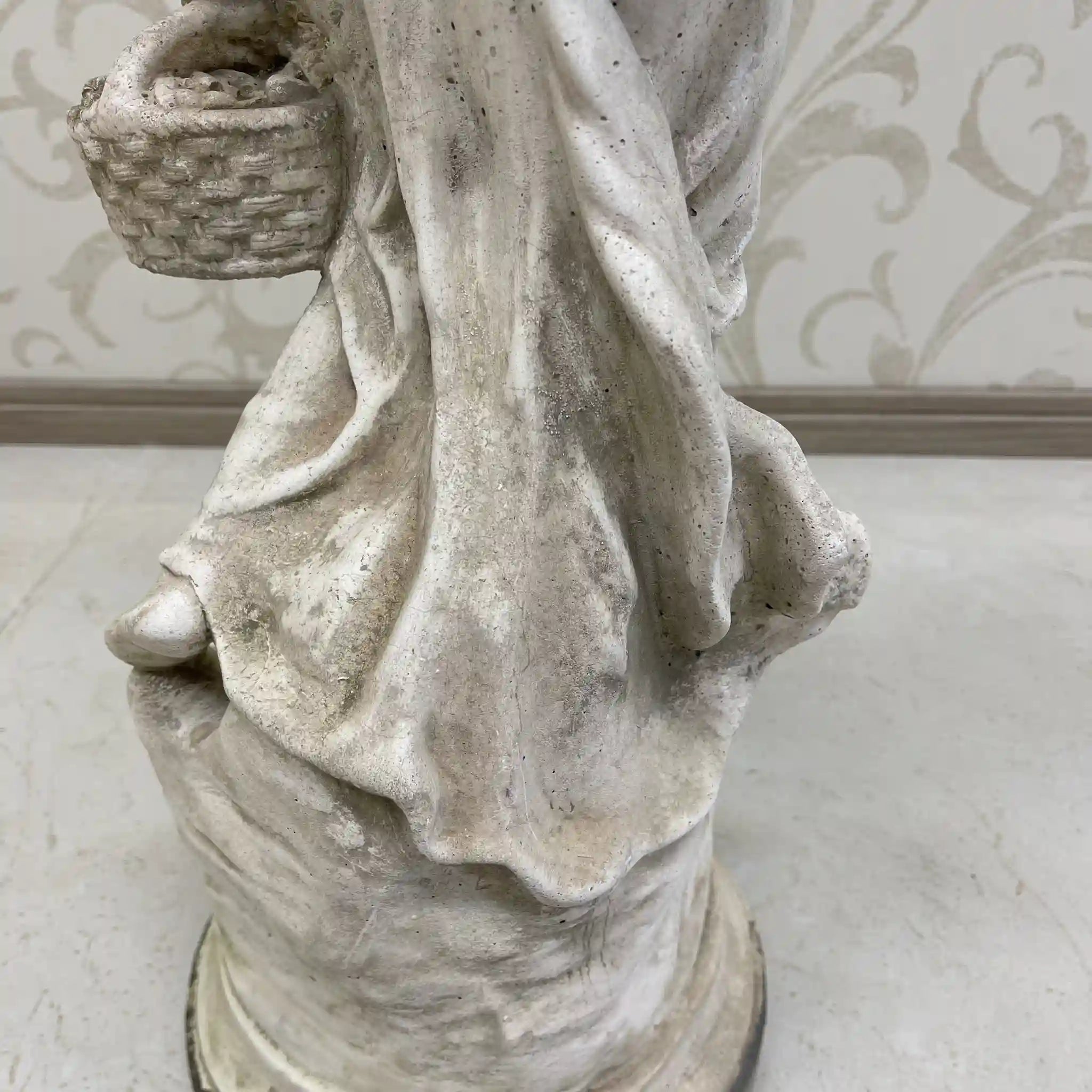 【ビンテージ】 クラシック・ガーデン・スタチュー（西洋石像） / イタリア / レコンスティテュートストーン,古典主義造形,全周彫刻