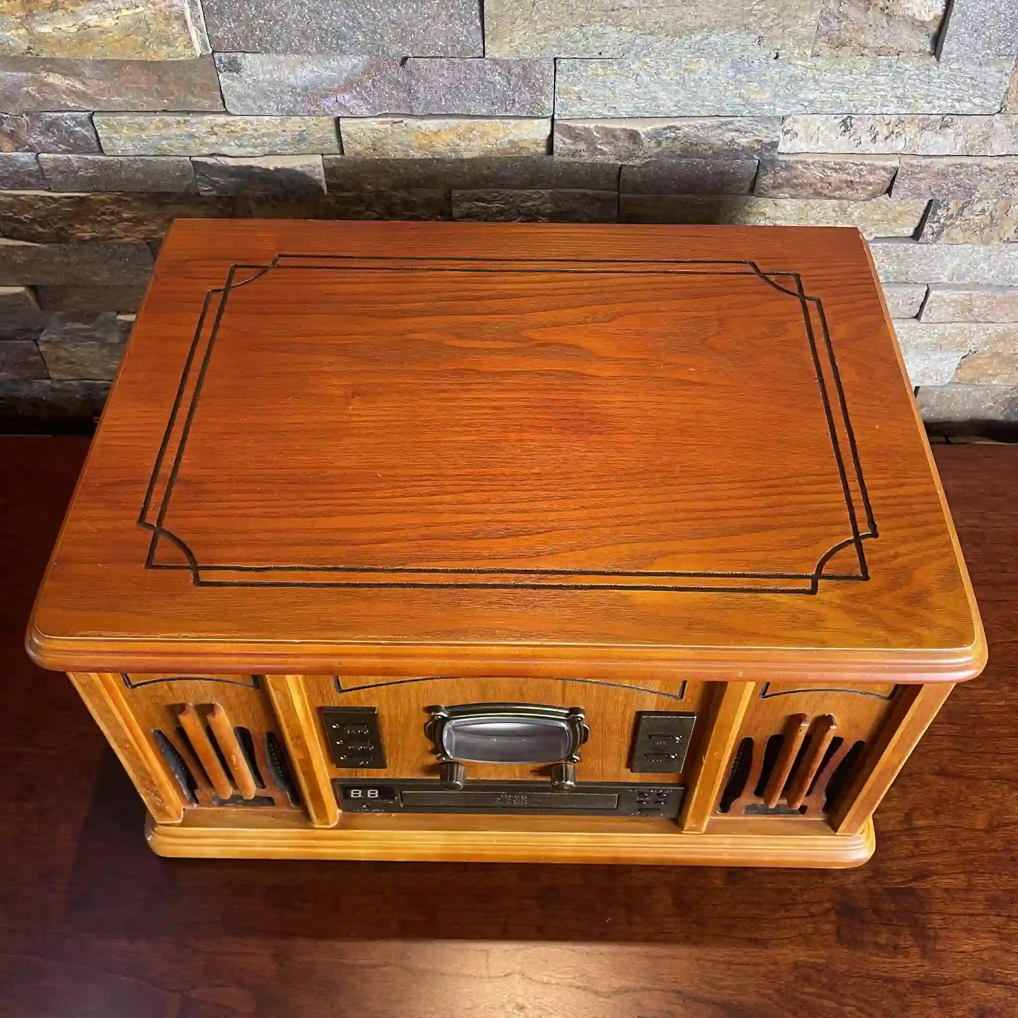 [Reused] All-in-one wooden stereo system / Czech / Records, CDs, Cassettes, Radio