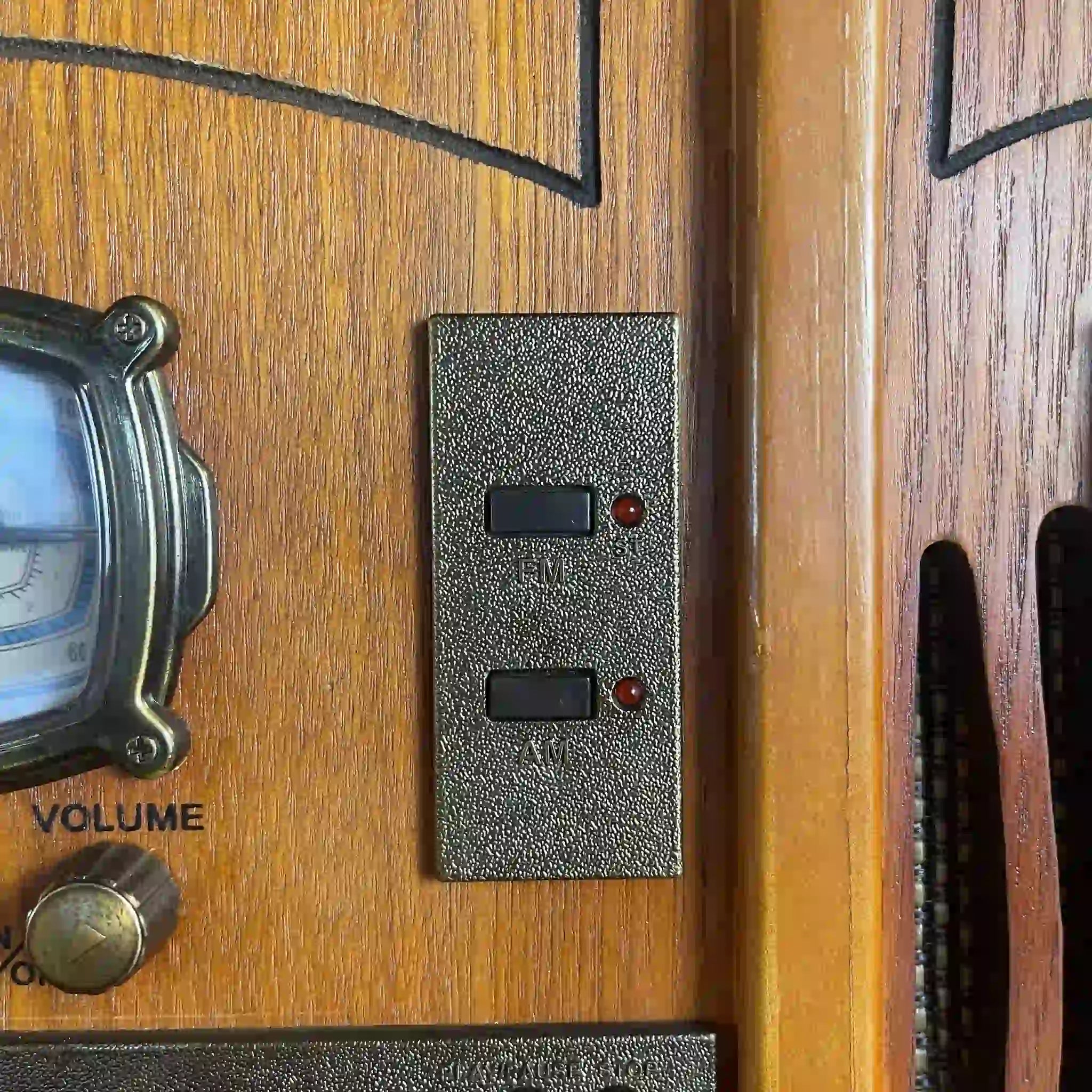 [Reused] All-in-one wooden stereo system / Czech / Records, CDs, Cassettes, Radio