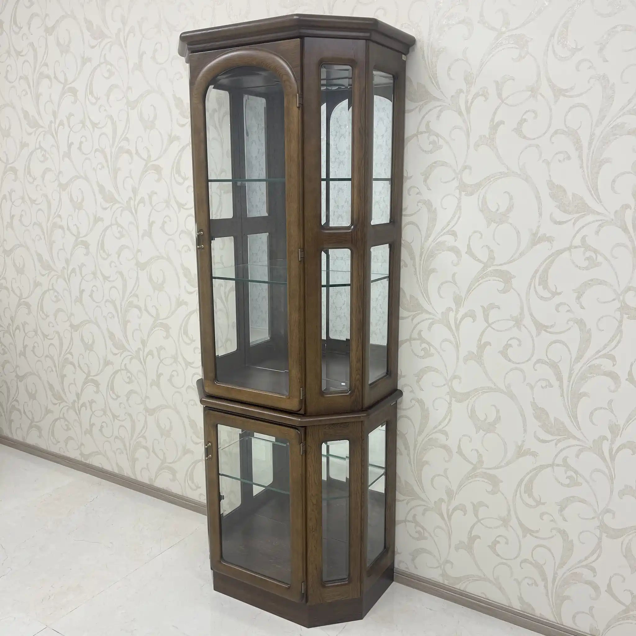 [Reuse] Glass showcase / Karimoku / HS2330MW / Natural wood / Japan / Molding decoration