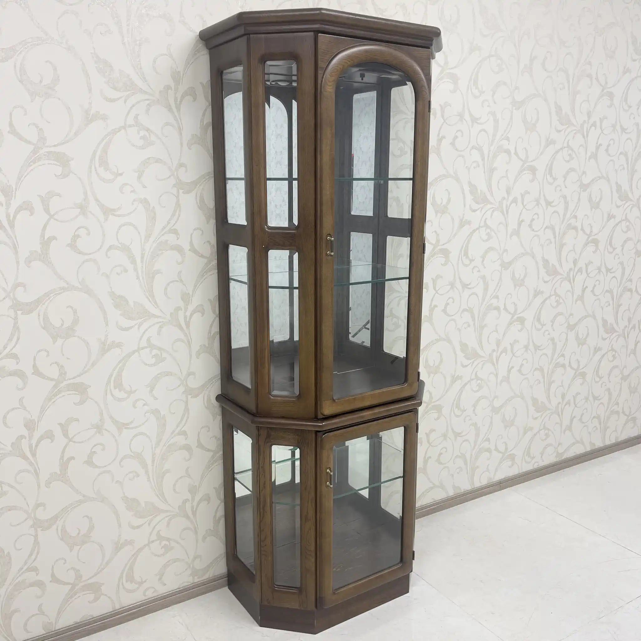 [Reuse] Glass showcase / Karimoku / HS2330MW / Natural wood / Japan / Molding decoration