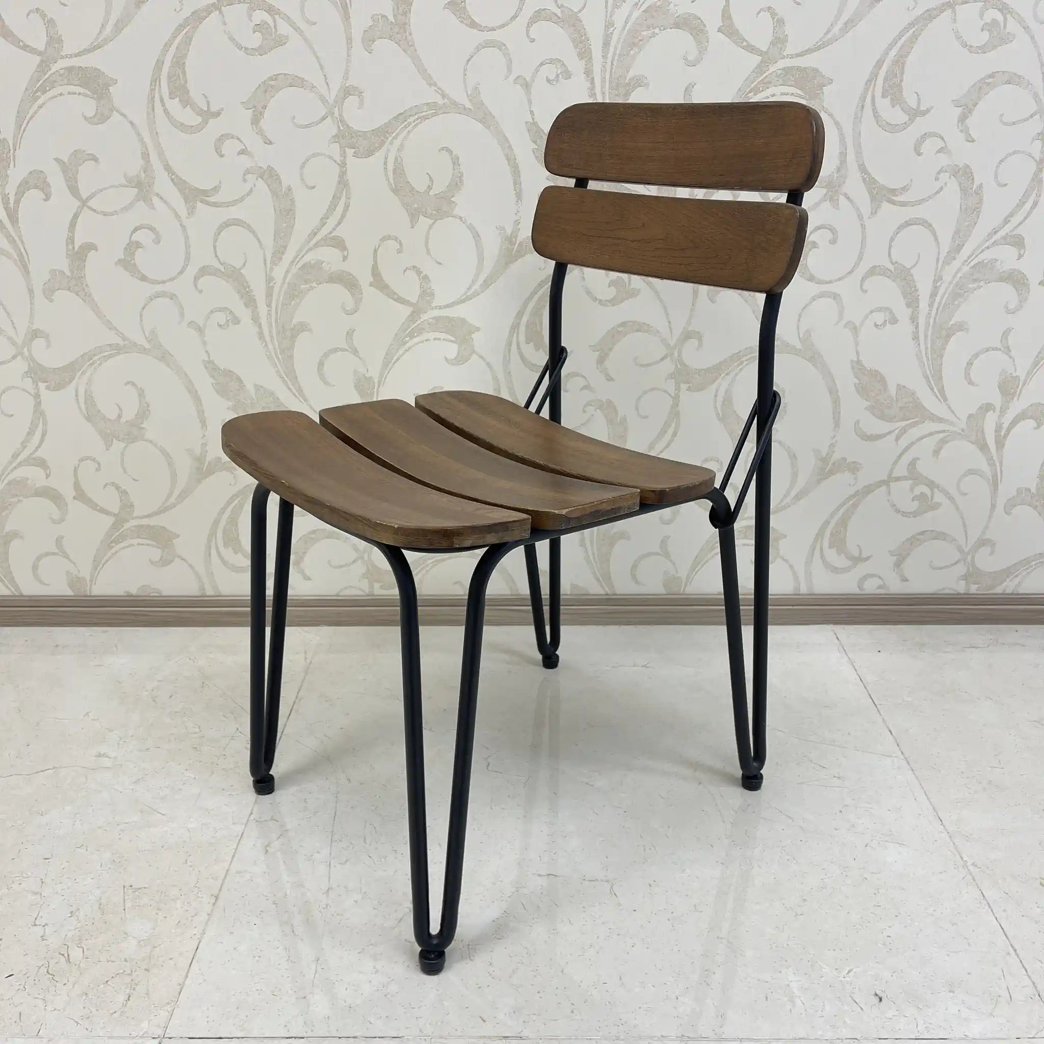 【リユース】 ヴィンテージ風ダイニングセット / 家具の大丸 / Sady 800 Table / Chain Chair / 2000年代 / アイアン楡材(ニレ) / インダストリアルデザイン