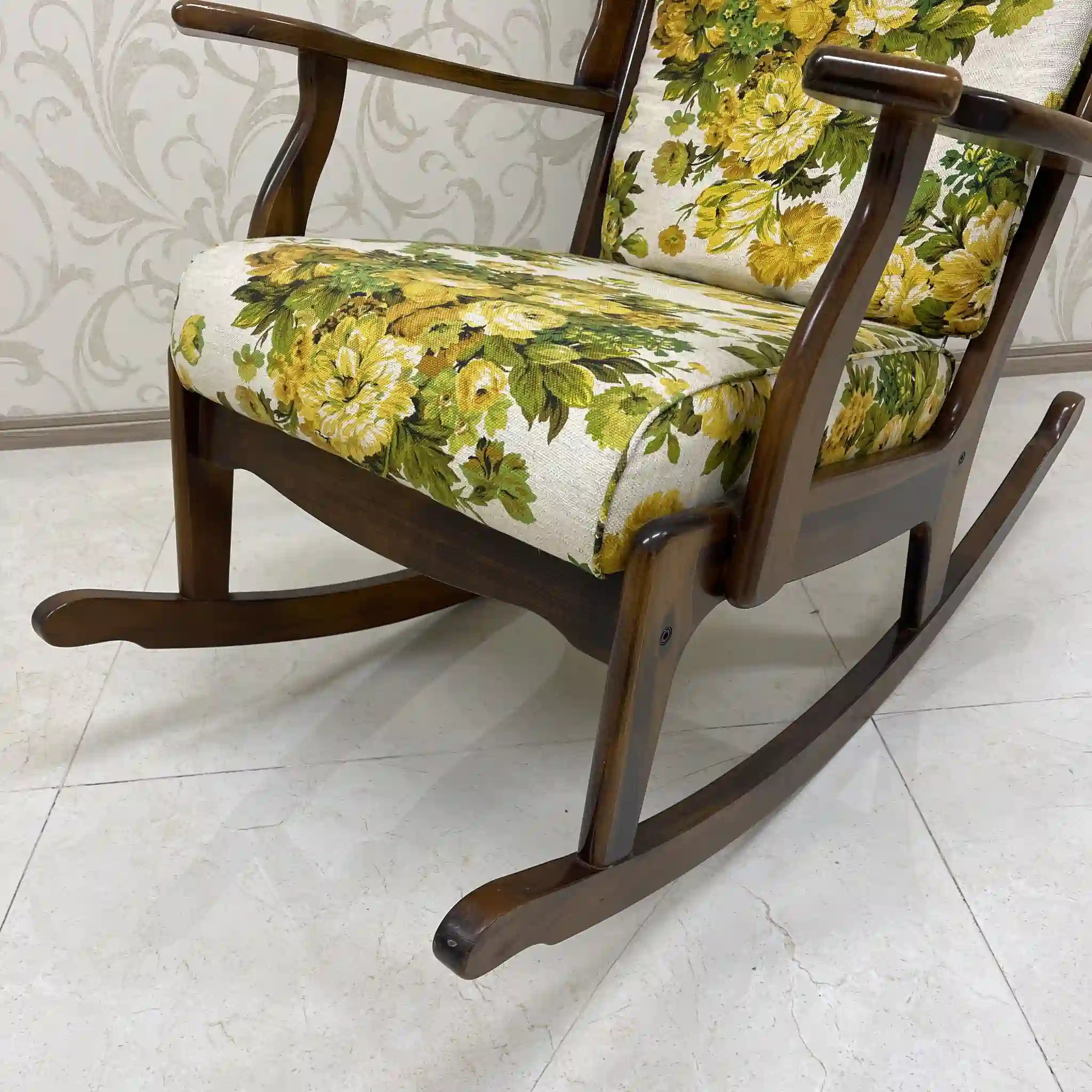 【リユース】 ロッキングチェア / カリモク / ブナ材 / 日本 / 木組み,ハイバック