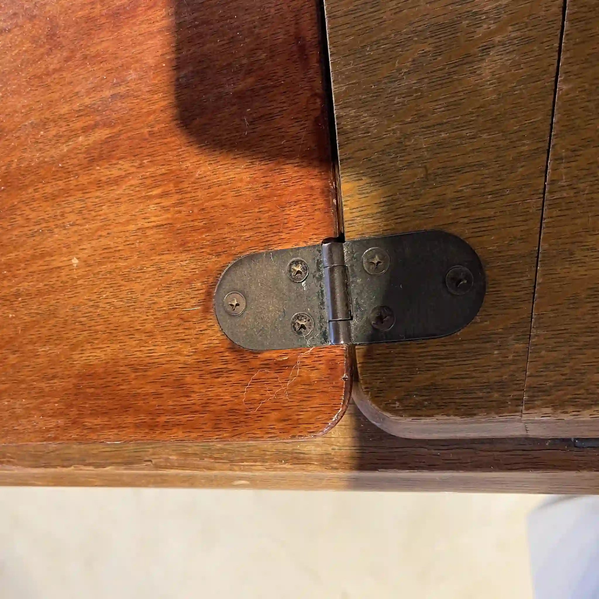 [Vintage] Vintage sewing machine / Brother / Wooden table/cast iron / Japan / Mechanical / Storage possible