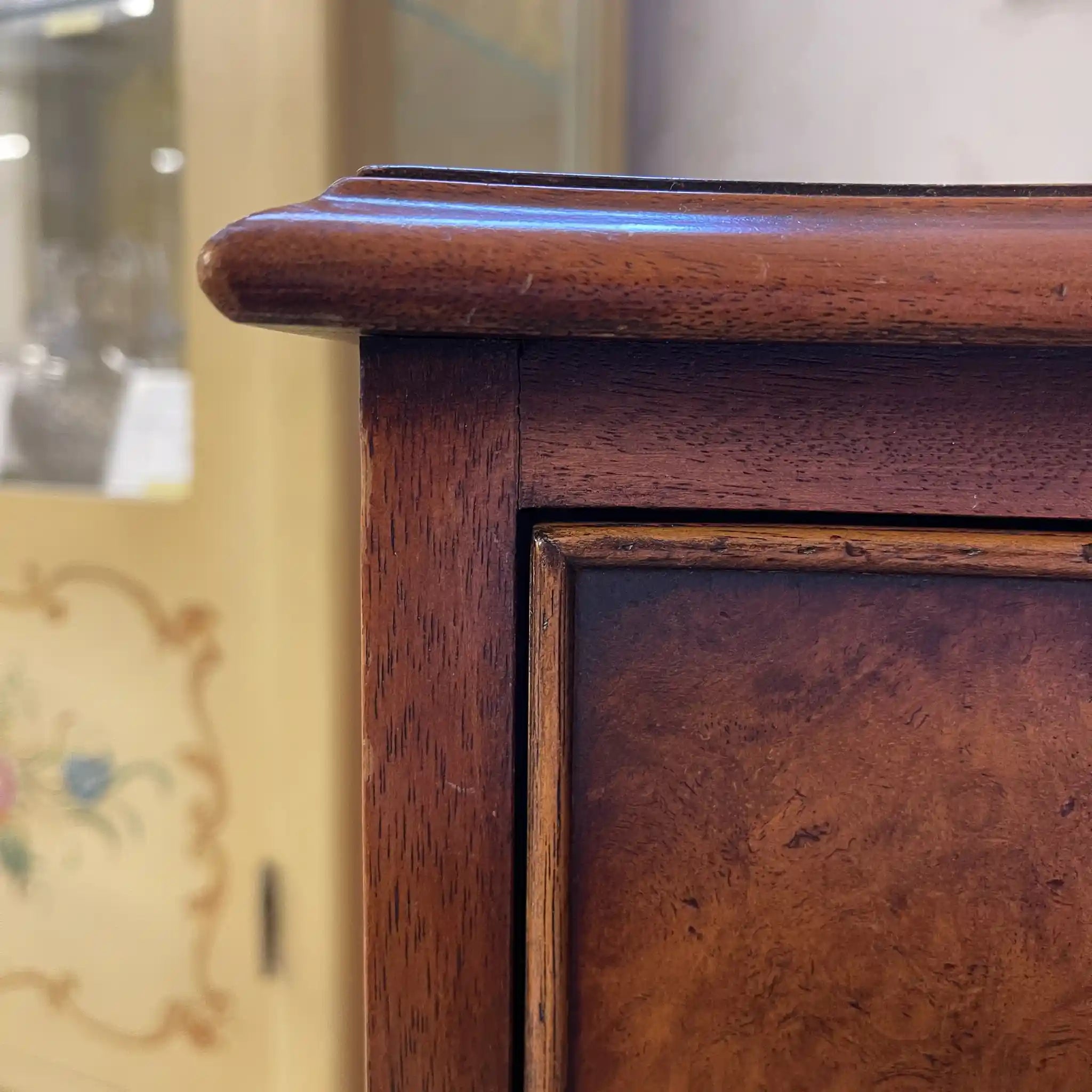 Vintage Mini Chest / Bevan Funnell Ltd / Late 20th Century (Estimated) / Walnut / UK / Serpentine Front