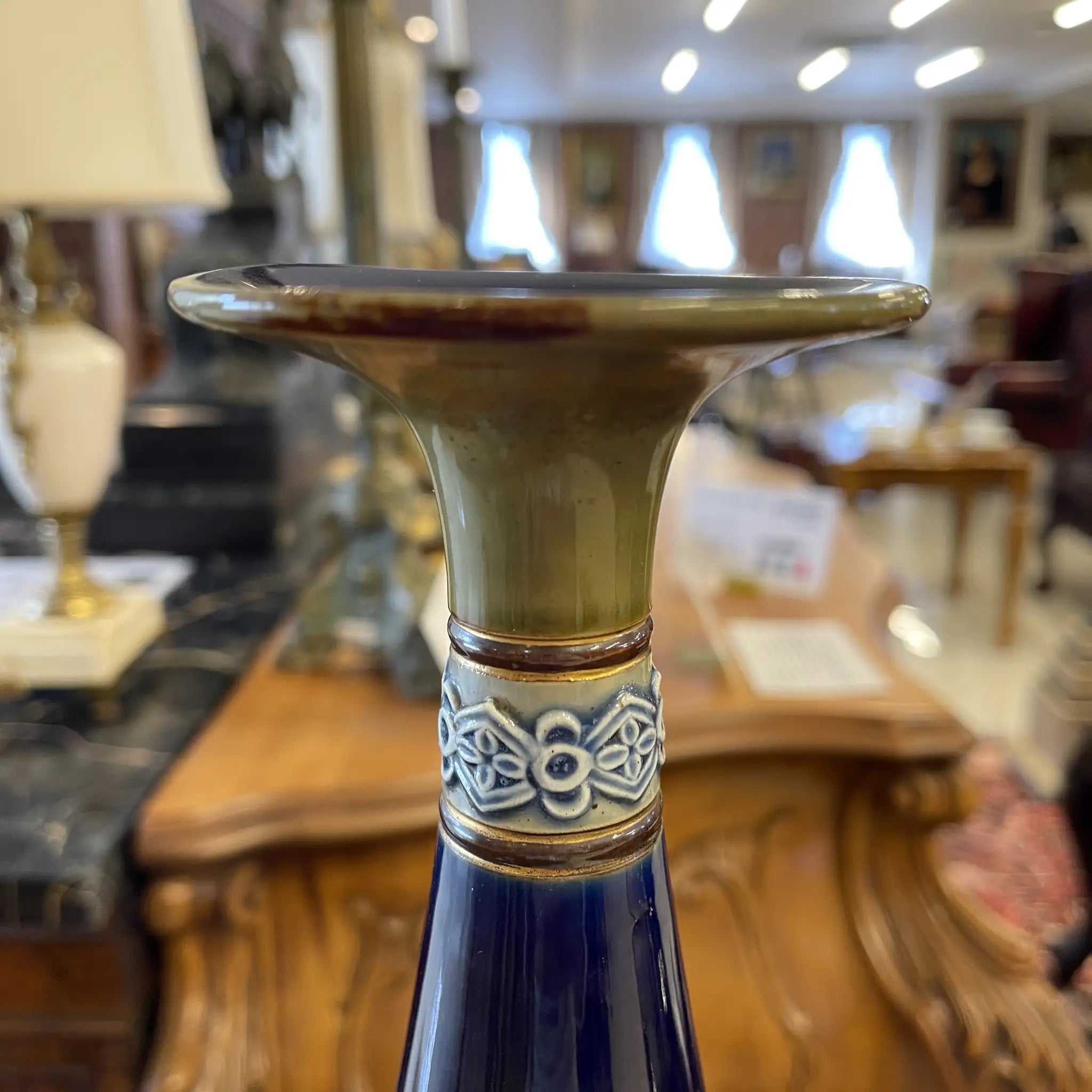 花瓶/ ROYAL DOULTON / SLATER / SLATER， 兰贝斯窑(Lambethware) / 20年代- 30年代左右/英国/斯莱特专利技术，蕾丝转印装饰，手工珐琅着色