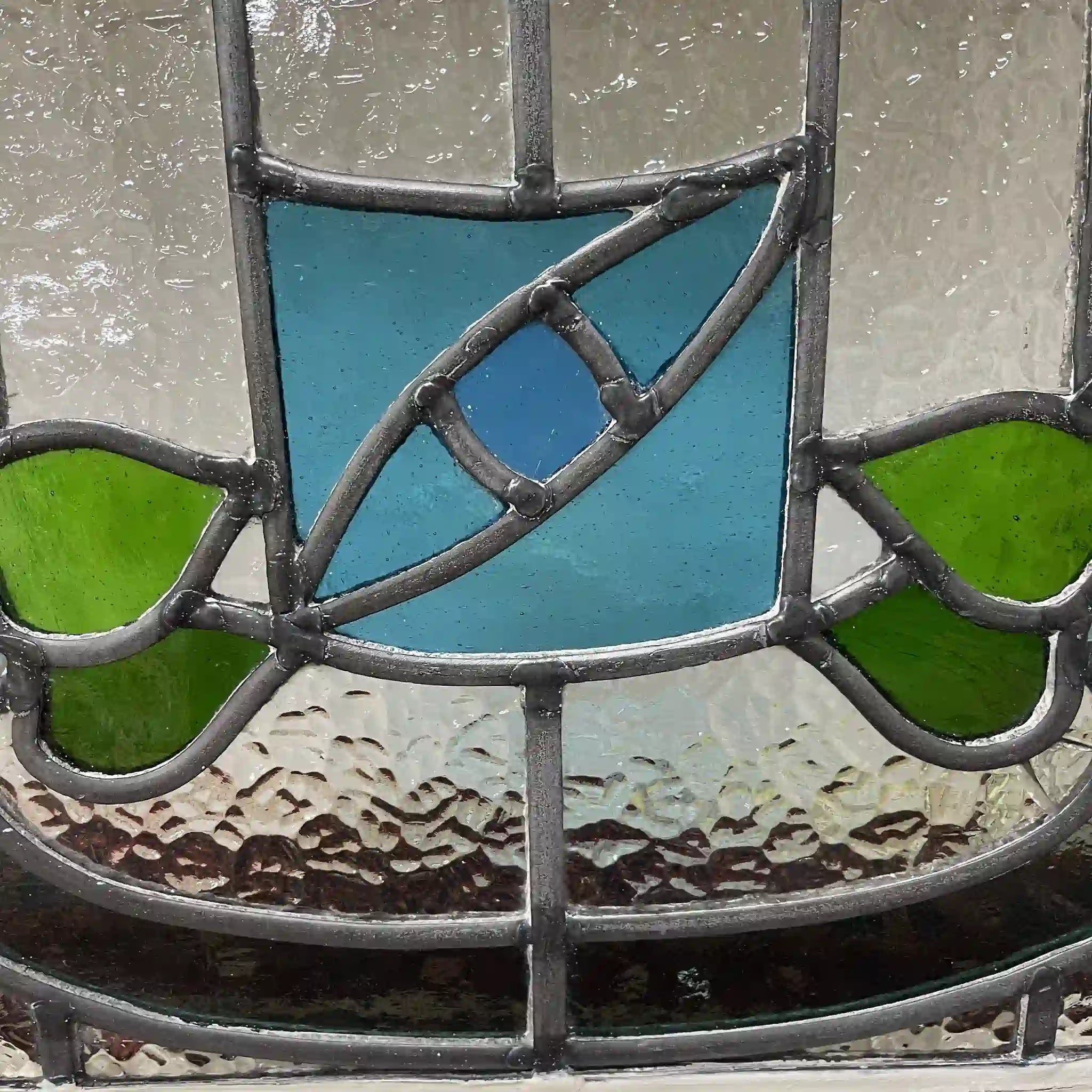 【アンティーク】 ステンドグラス / アール・デコ / 20世紀初頭 (推定) / ガラス / イギリス / テクスチャード・ガラス, 植物モチーフ, 幾何学的デザイン, ステイ付