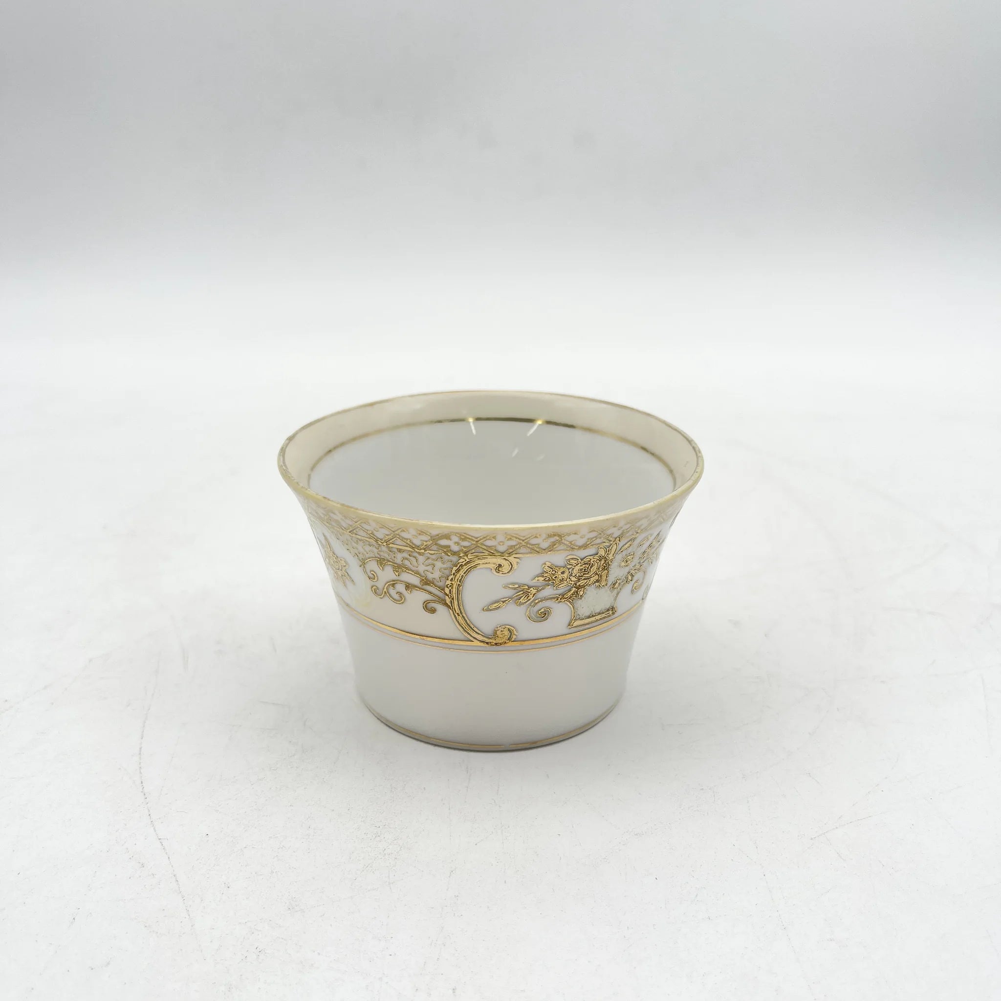 Noritake（ノリタケ） / シュガーボウル / 1920s- / 磁器 / 日本 / 金彩花籠紋,薔薇窓絵,盛金エッチング風 / [アンティーク]