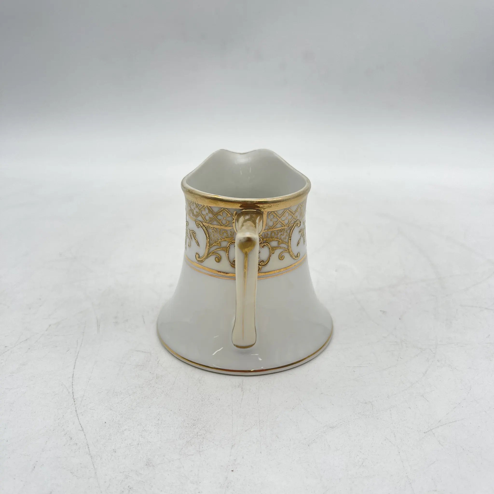 Noritake（ノリタケ） / クリーマー / 1920s- / 磁器 / 日本 / 金彩花籠紋,薔薇窓絵,盛金エッチング風 / [アンティーク]