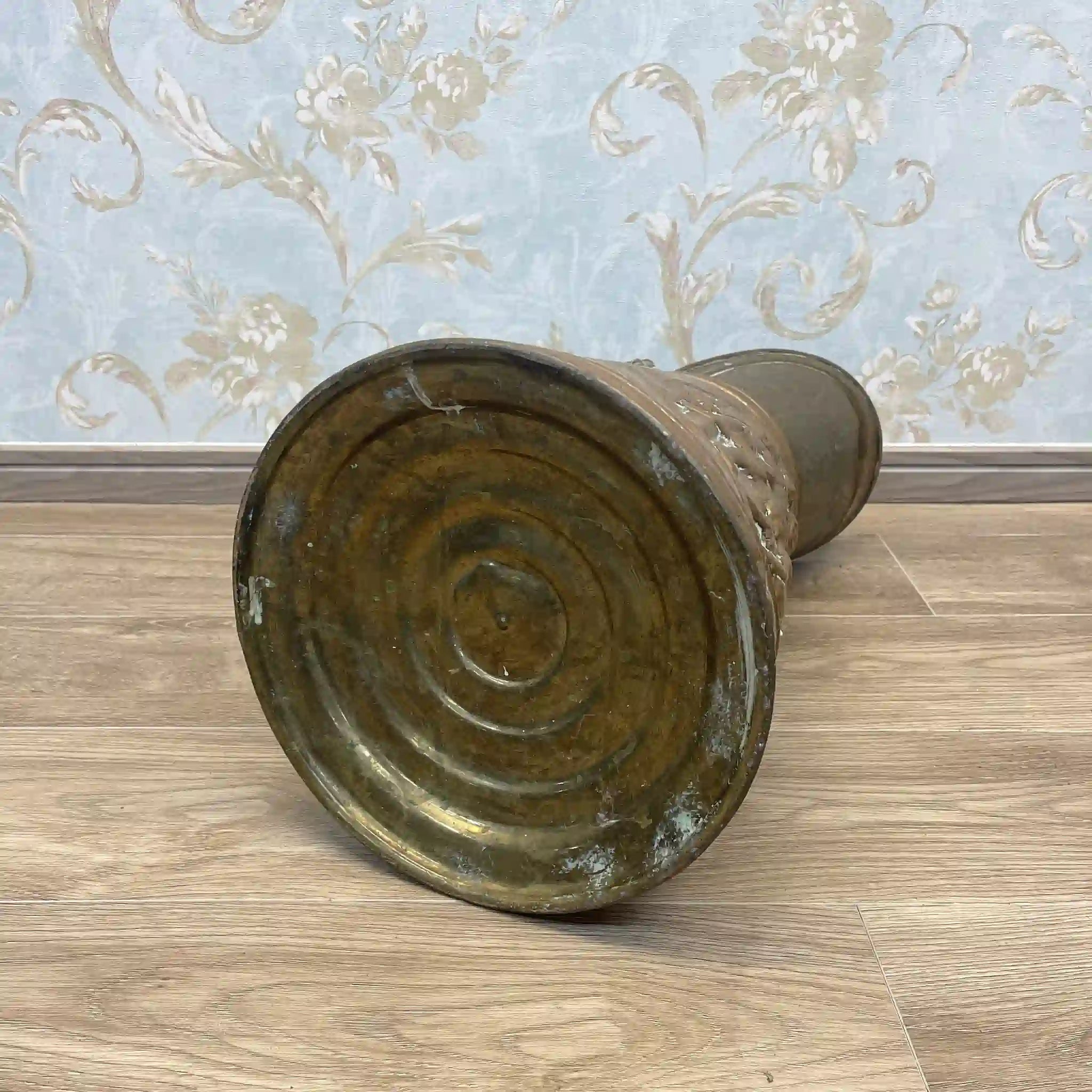 コールバケツ / 1920s- / 真鍮 / 槌目加工,リポウズ,風俗画浮き彫り / [アンティーク]