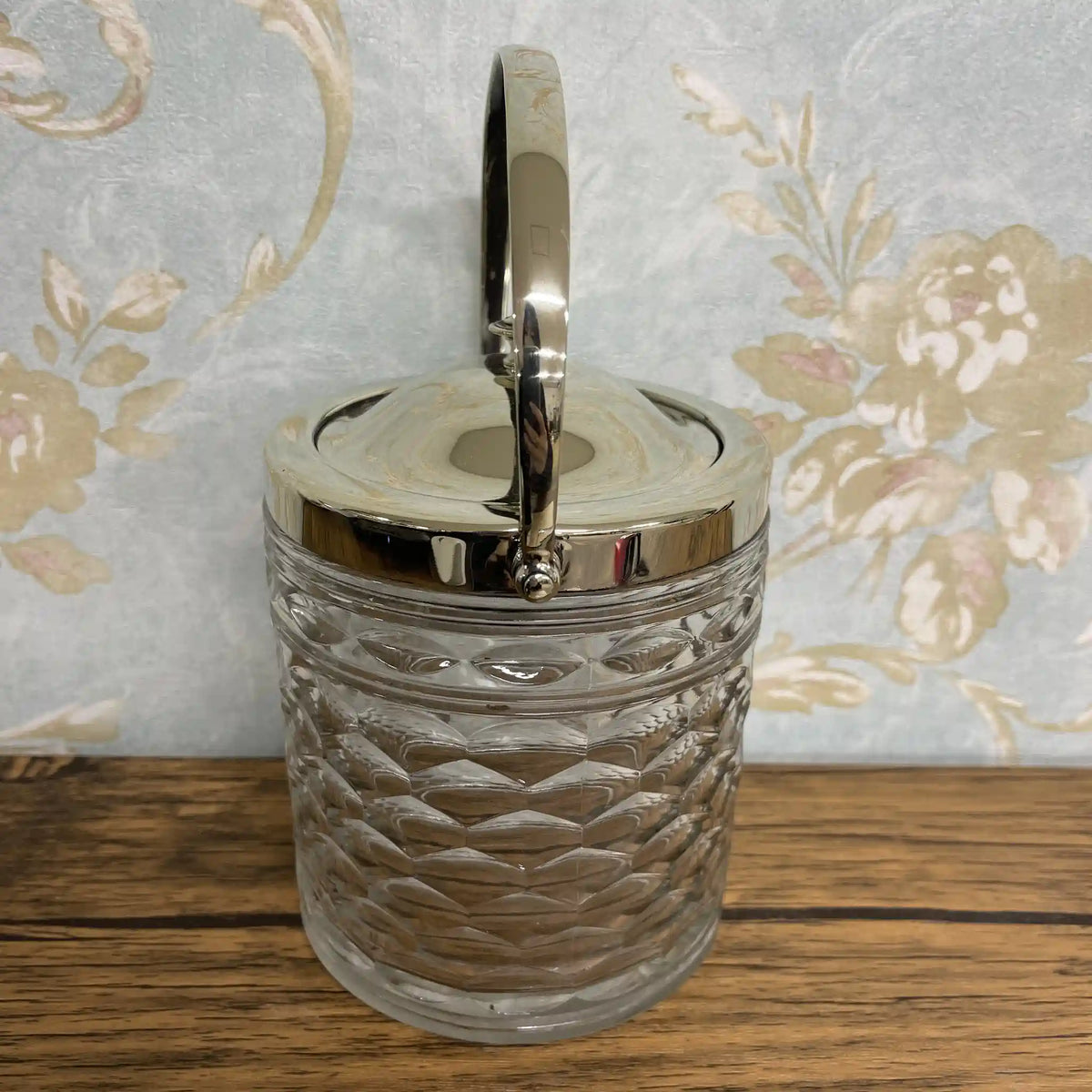 Biscuit jar / 1970s / Glass / England / Glass container, accessory case, display, cafe / [Vintage]
