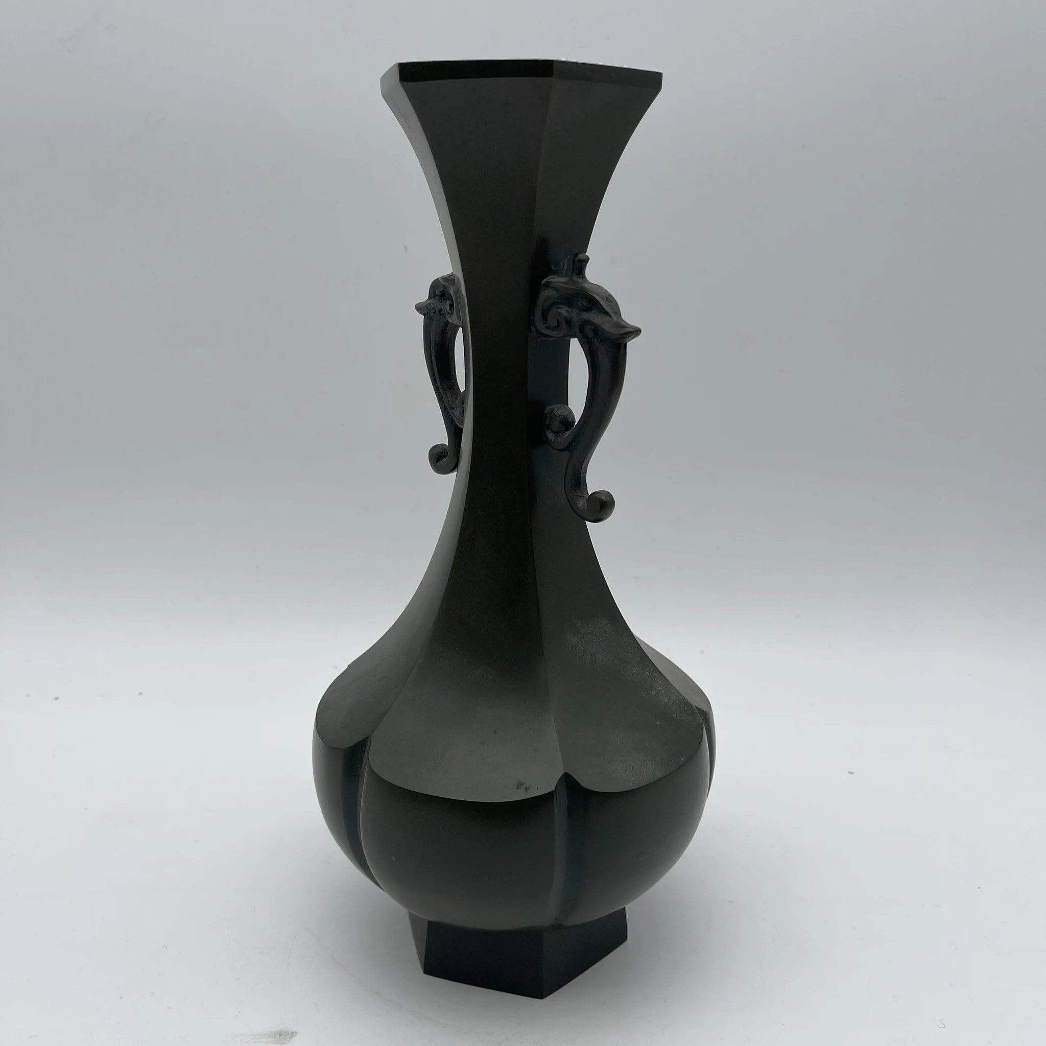 【リユース】 花瓶 / 高岡銅器（推定） / 青銅 / 日本 / 双耳装飾, 青銅鋳物