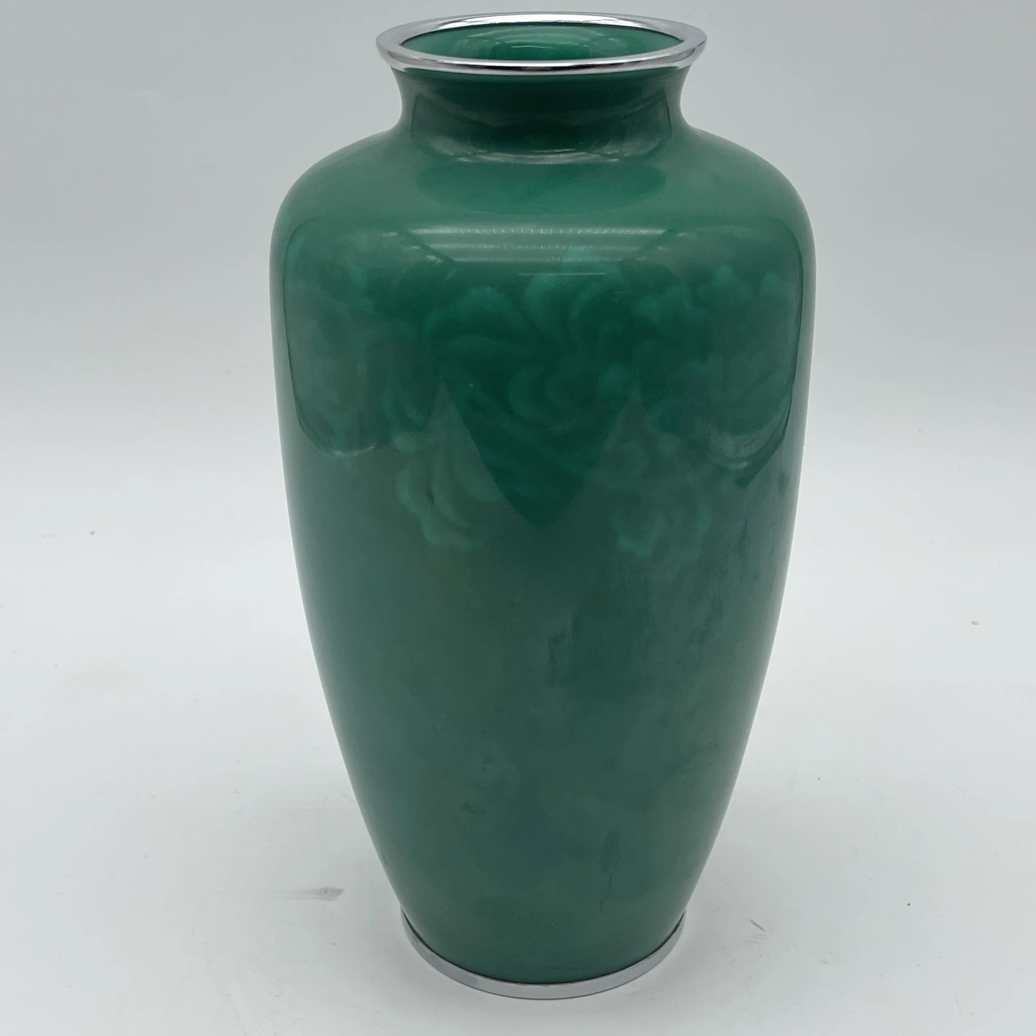 【リユース】 花瓶 / 磁器 / 日本 / 牡丹唐草文